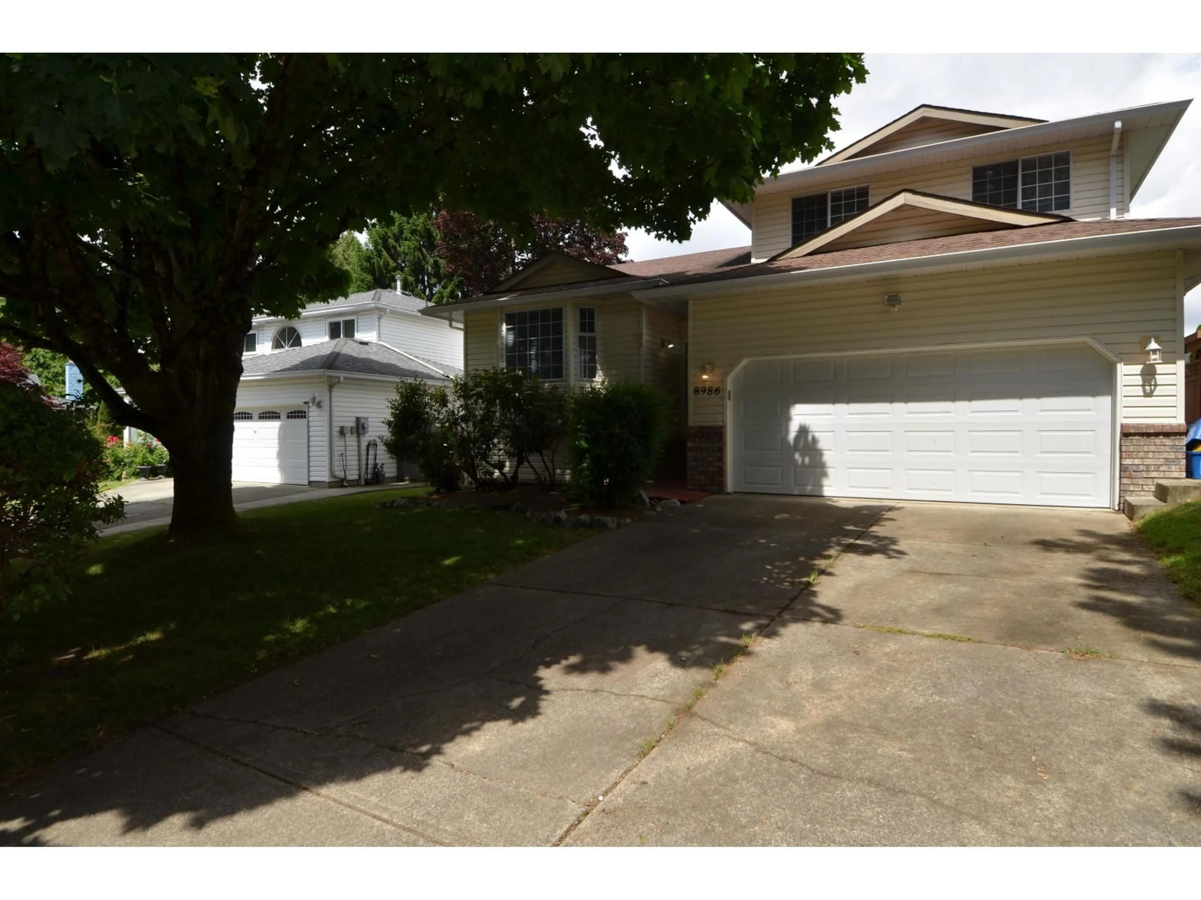 Unknown for 8986 WATSON COURT, Delta British Columbia V4C8A1