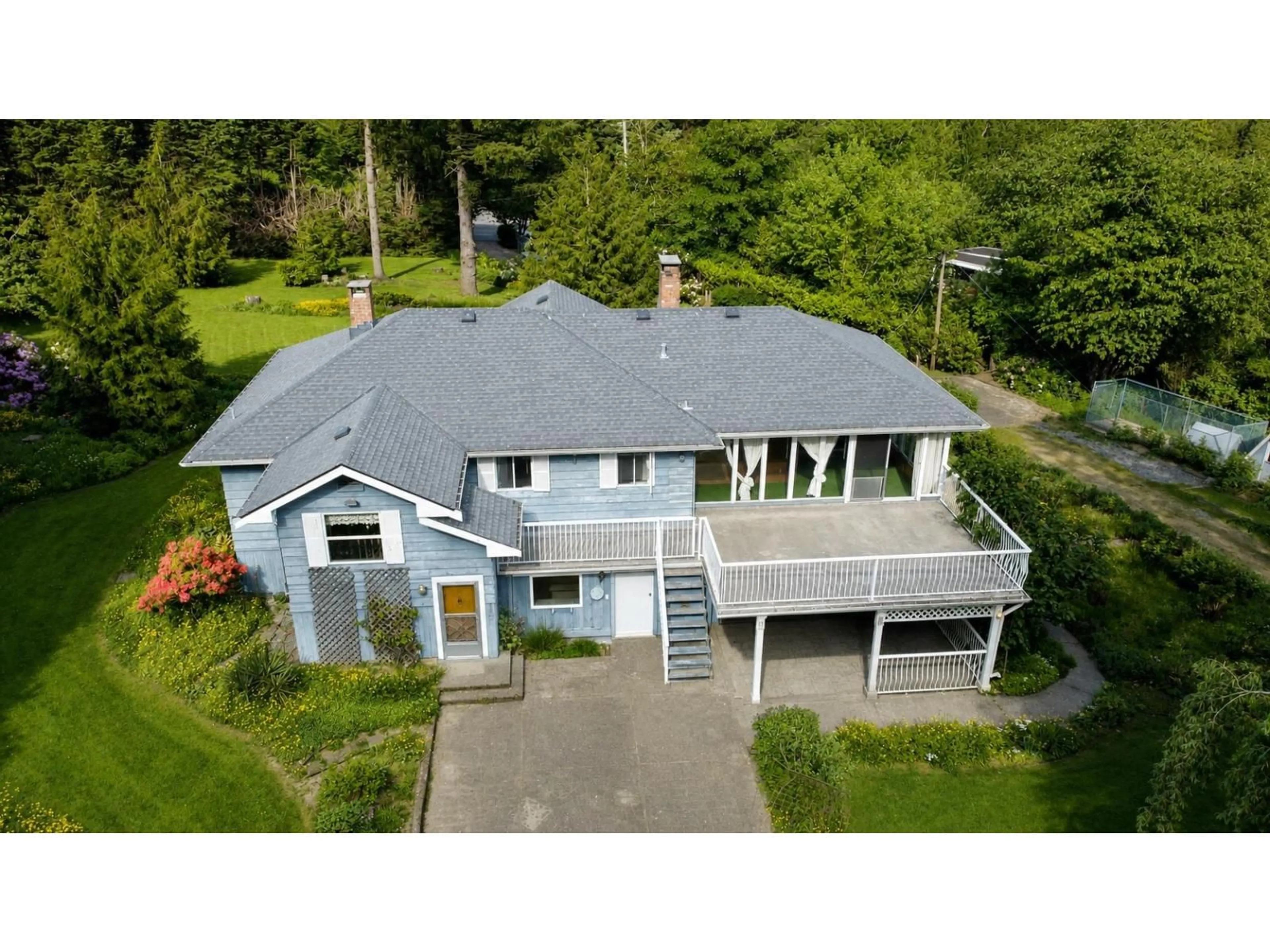 A pic from outside/outdoor area/front of a property/back of a property/a pic from drone, unknown for 21154 CRUSH CRESCENT, Langley British Columbia V2Y2R4