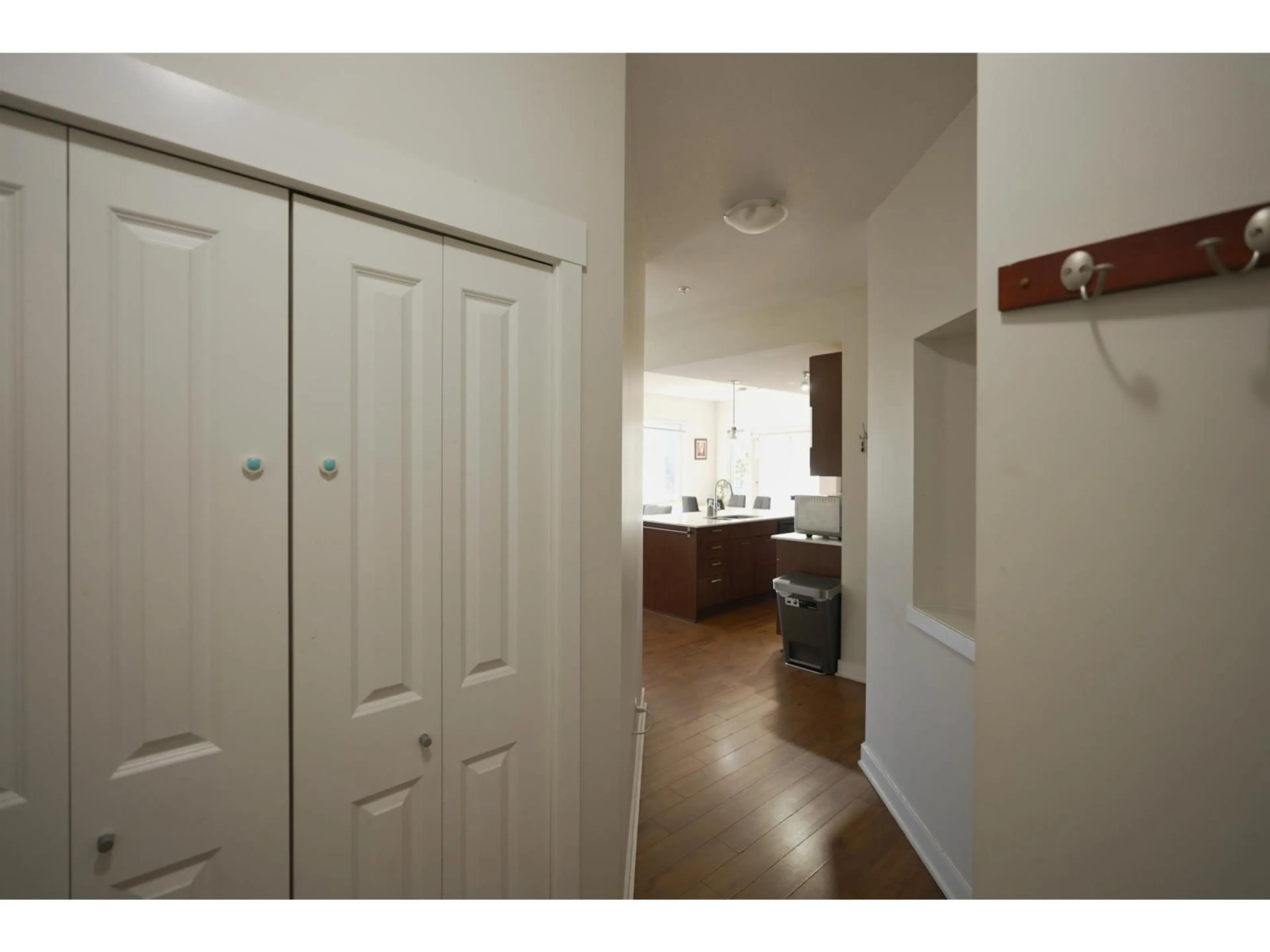 Unknown for 204 - 13339 102A AVENUE AVENUE, Surrey British Columbia V3T0C5