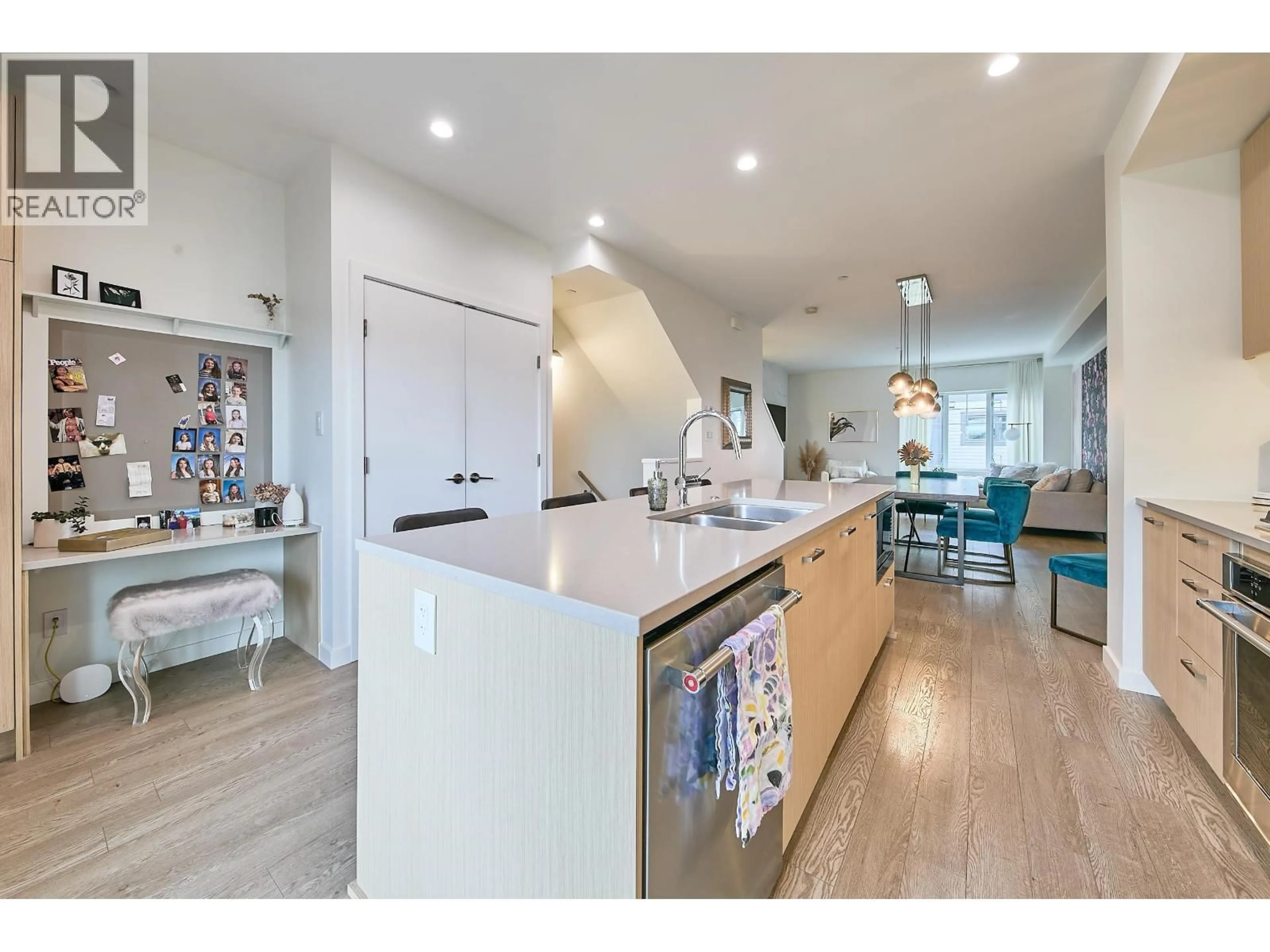 Open concept kitchen, unknown for 204 - 19451 SUTTON AVENUE, Pitt Meadows British Columbia V3Y0G6