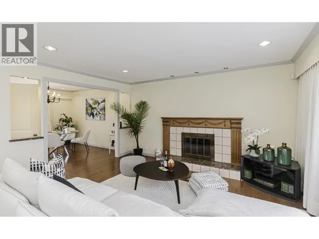 10540 REYNOLDS DRIVE, Richmond 4