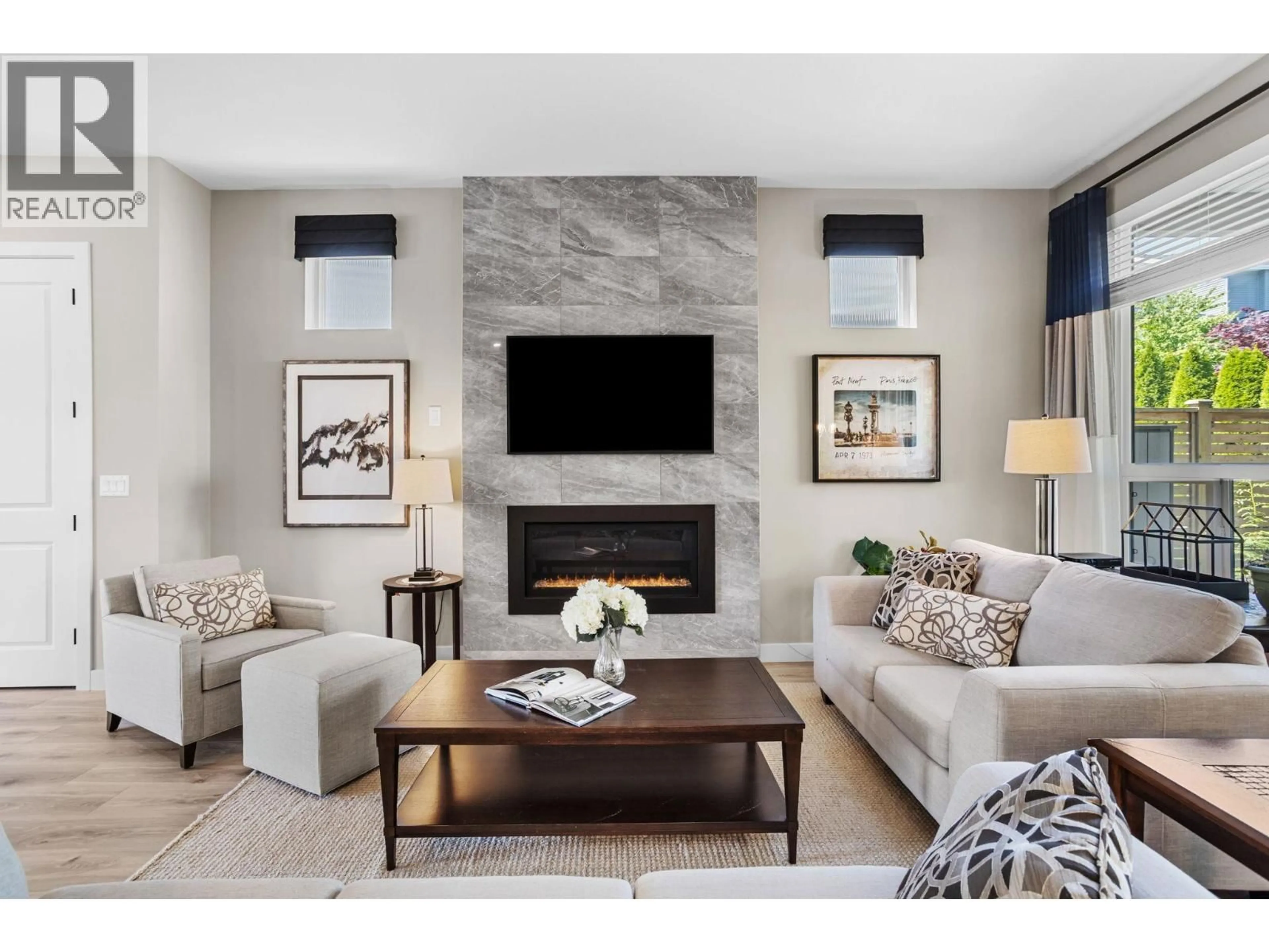 Living room with furniture, unknown for 23193 113 AVENUE, Maple Ridge British Columbia V2X4K6