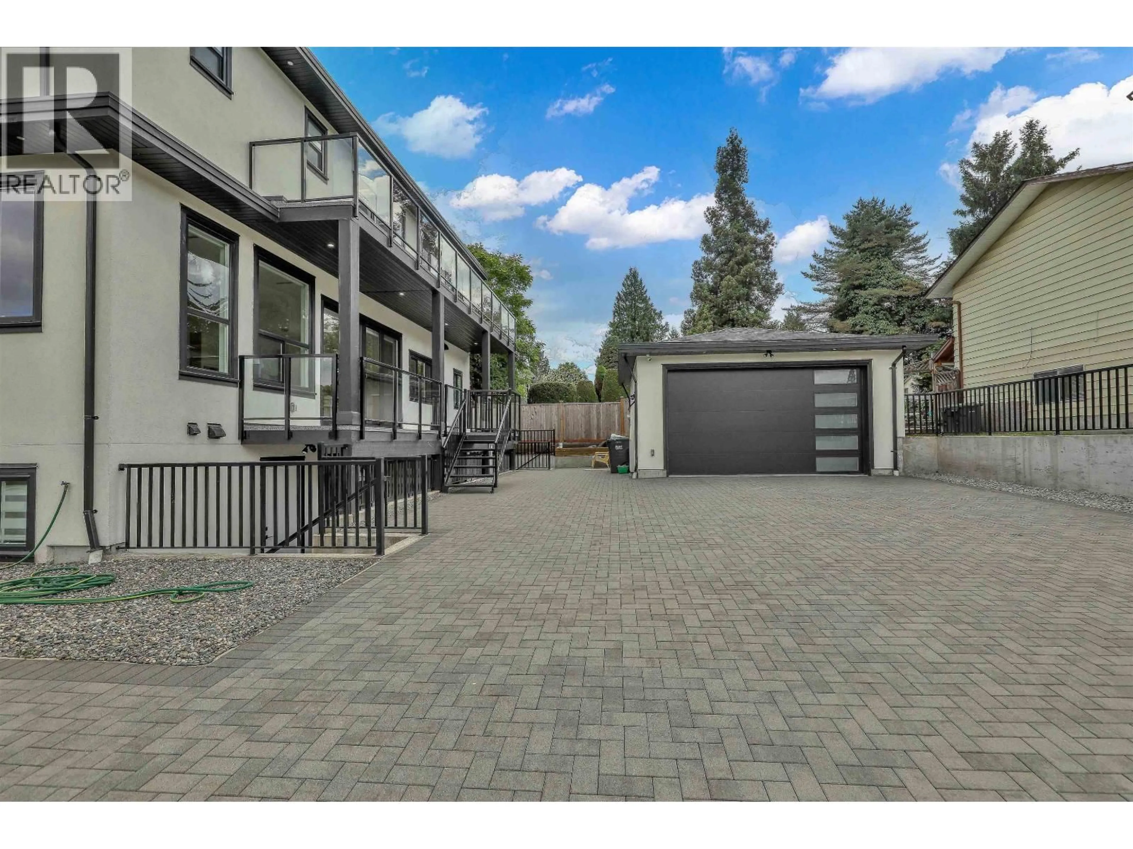 Patio, street for 1938 CONNAUGHT AVENUE AVENUE, Port Coquitlam British Columbia V3C4C6