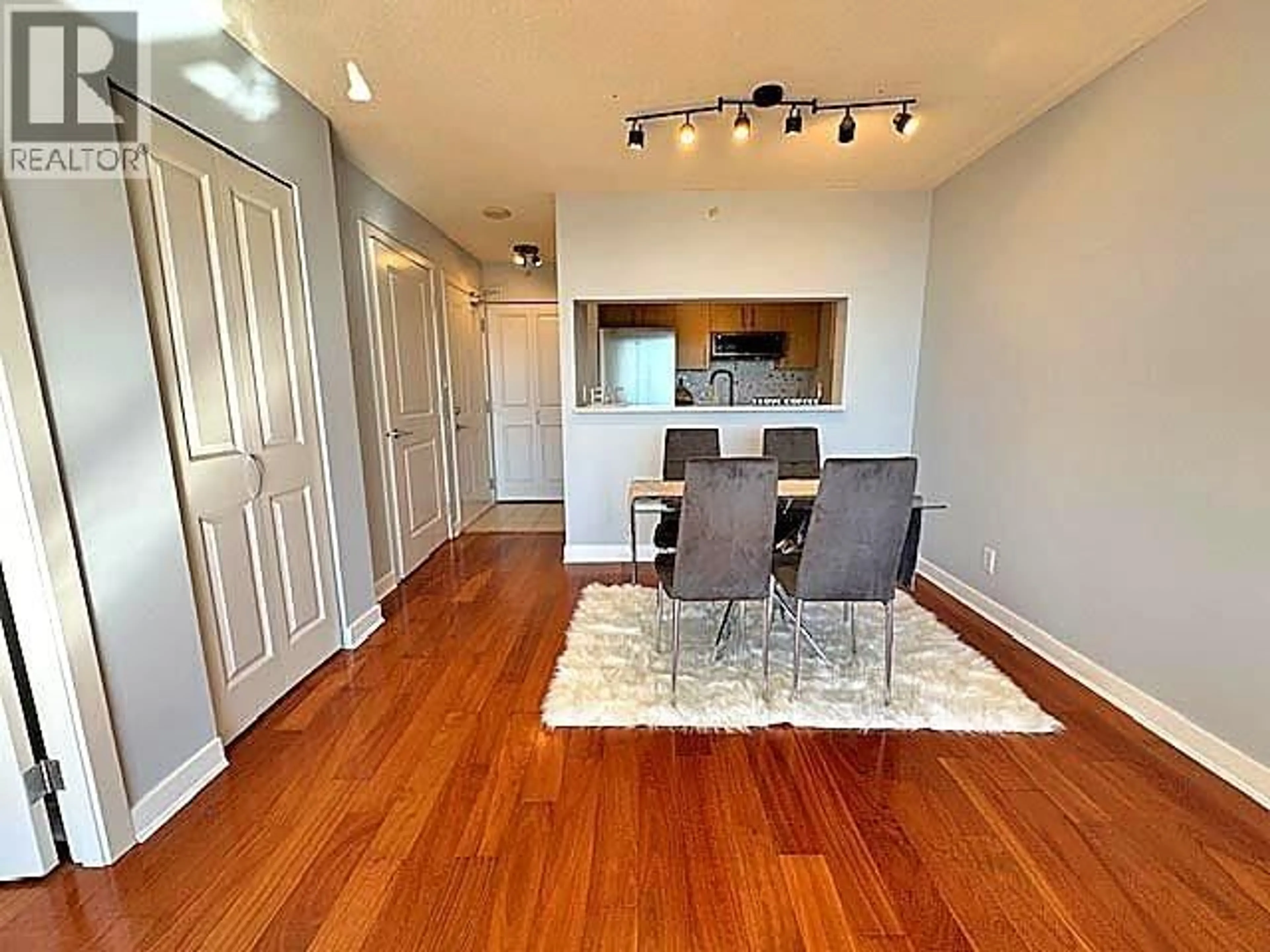 Unknown for 1401 - 3660 VANNESS AVENUE, Vancouver British Columbia V5R6H8