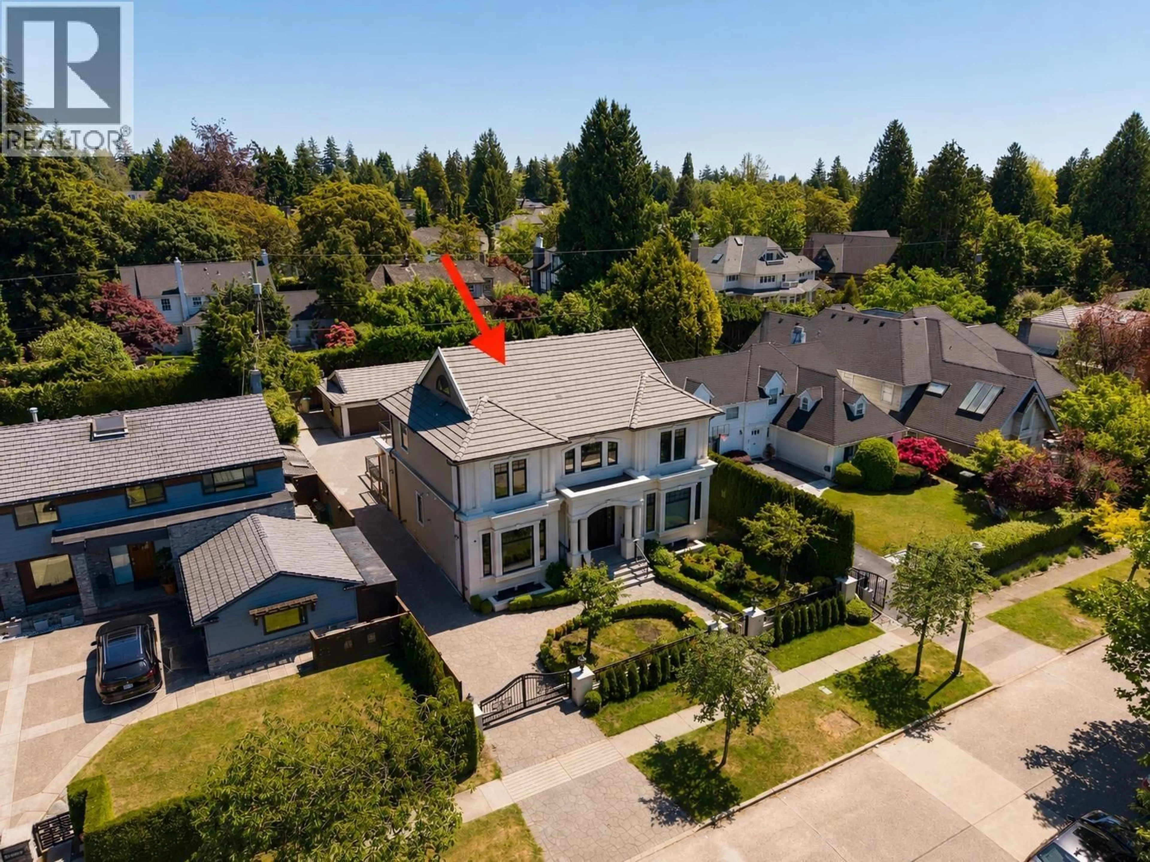 A pic from outside/outdoor area/front of a property/back of a property/a pic from drone, street for 6638 MARGUERITE STREET, Vancouver British Columbia V6P5E9