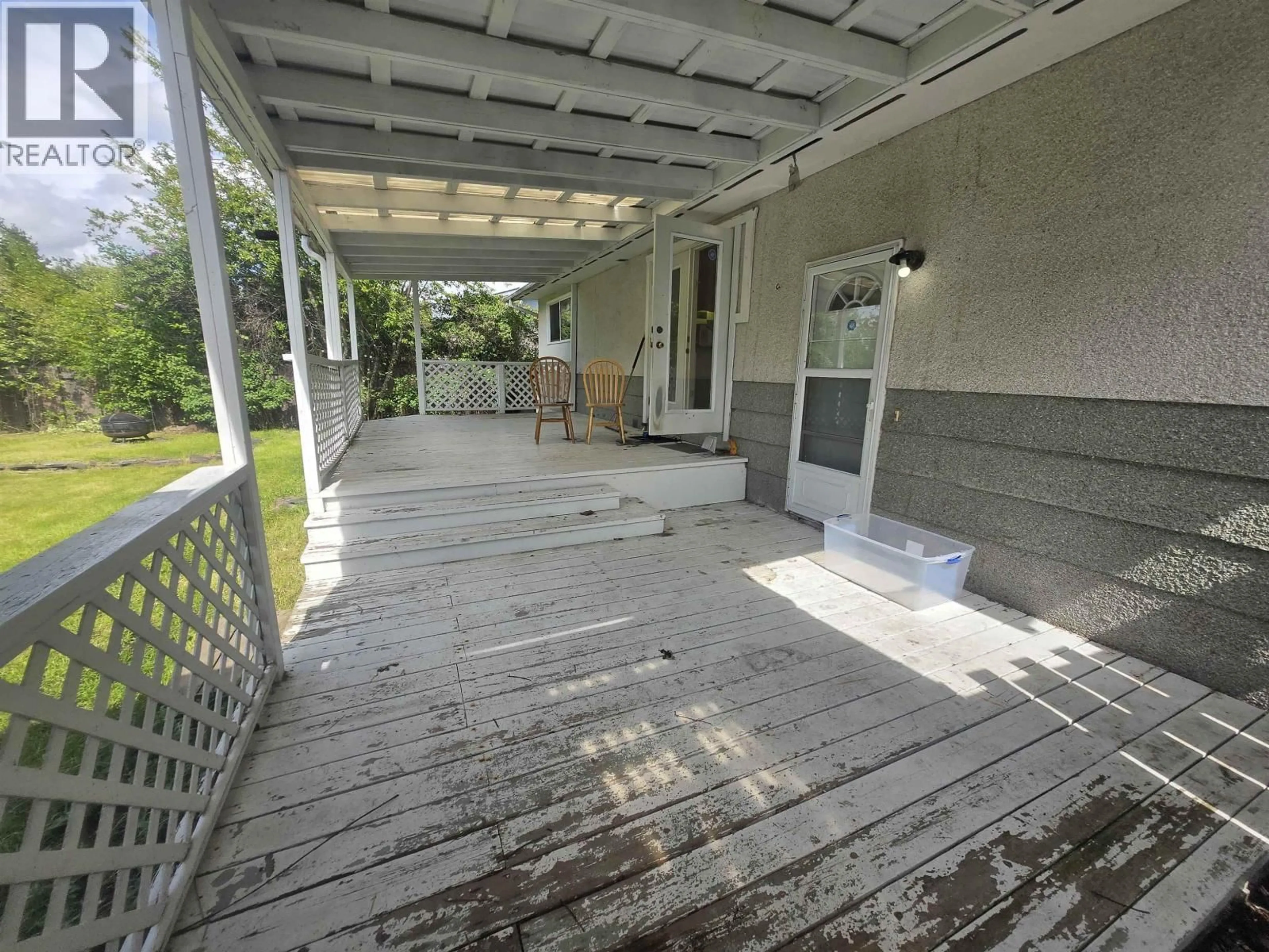 Patio, street for 829 REYNARD STREET, Quesnel British Columbia V2J3M4