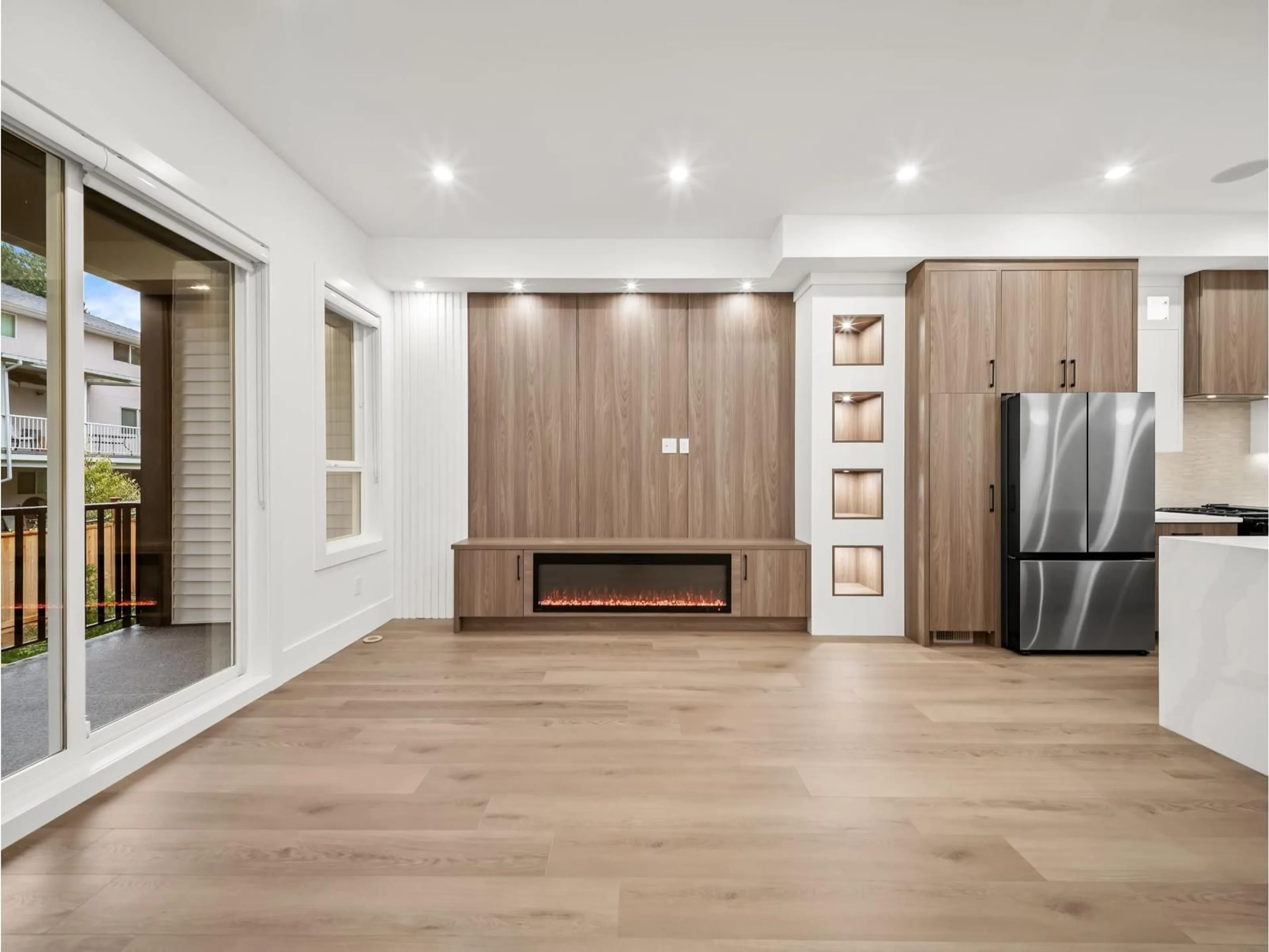 Unknown for 102 - 11480 138A STREET, Surrey British Columbia V3R0J3