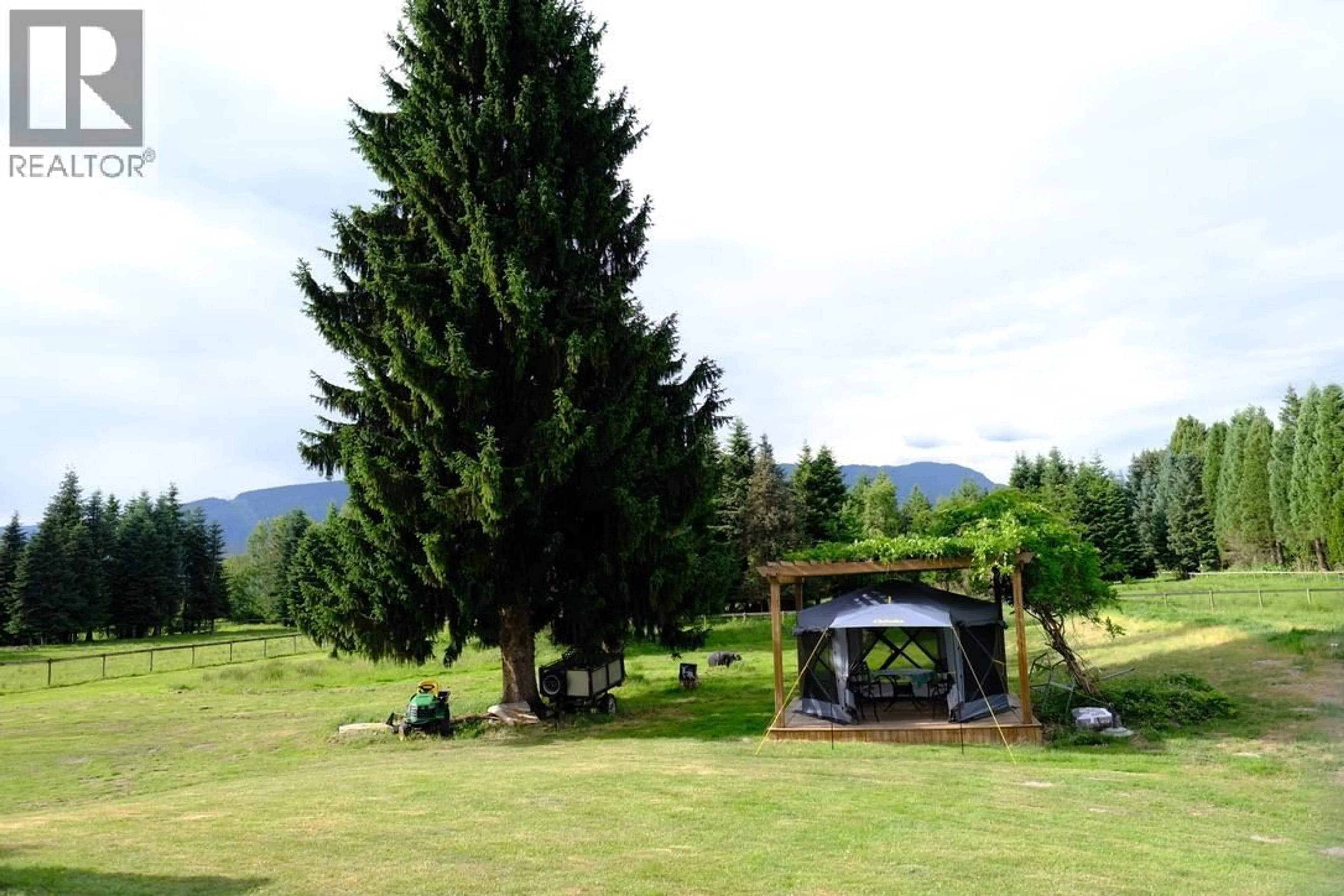 A pic from outside/outdoor area/front of a property/back of a property/a pic from drone, mountain view for 19465 MCNEIL ROAD, Pitt Meadows British Columbia V3Y1Z1