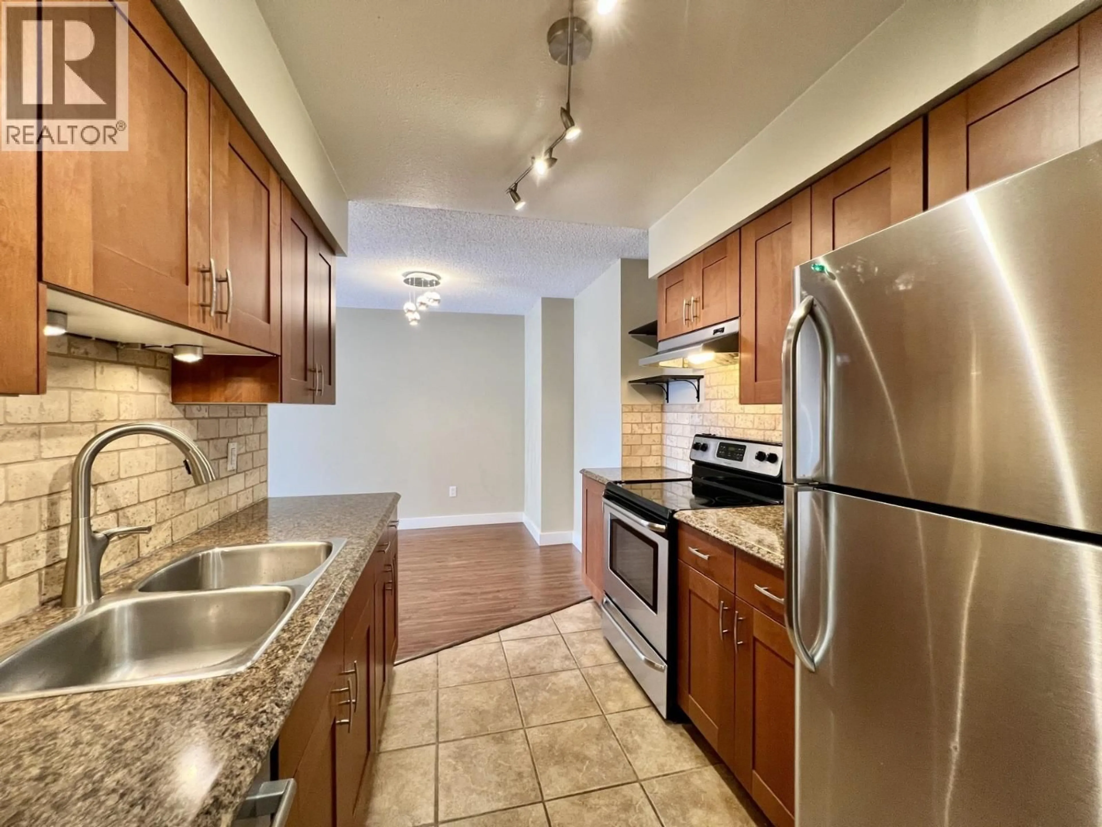 Standard kitchen, unknown for 401 - 1210 PACIFIC STREET, Coquitlam British Columbia V3B6K3