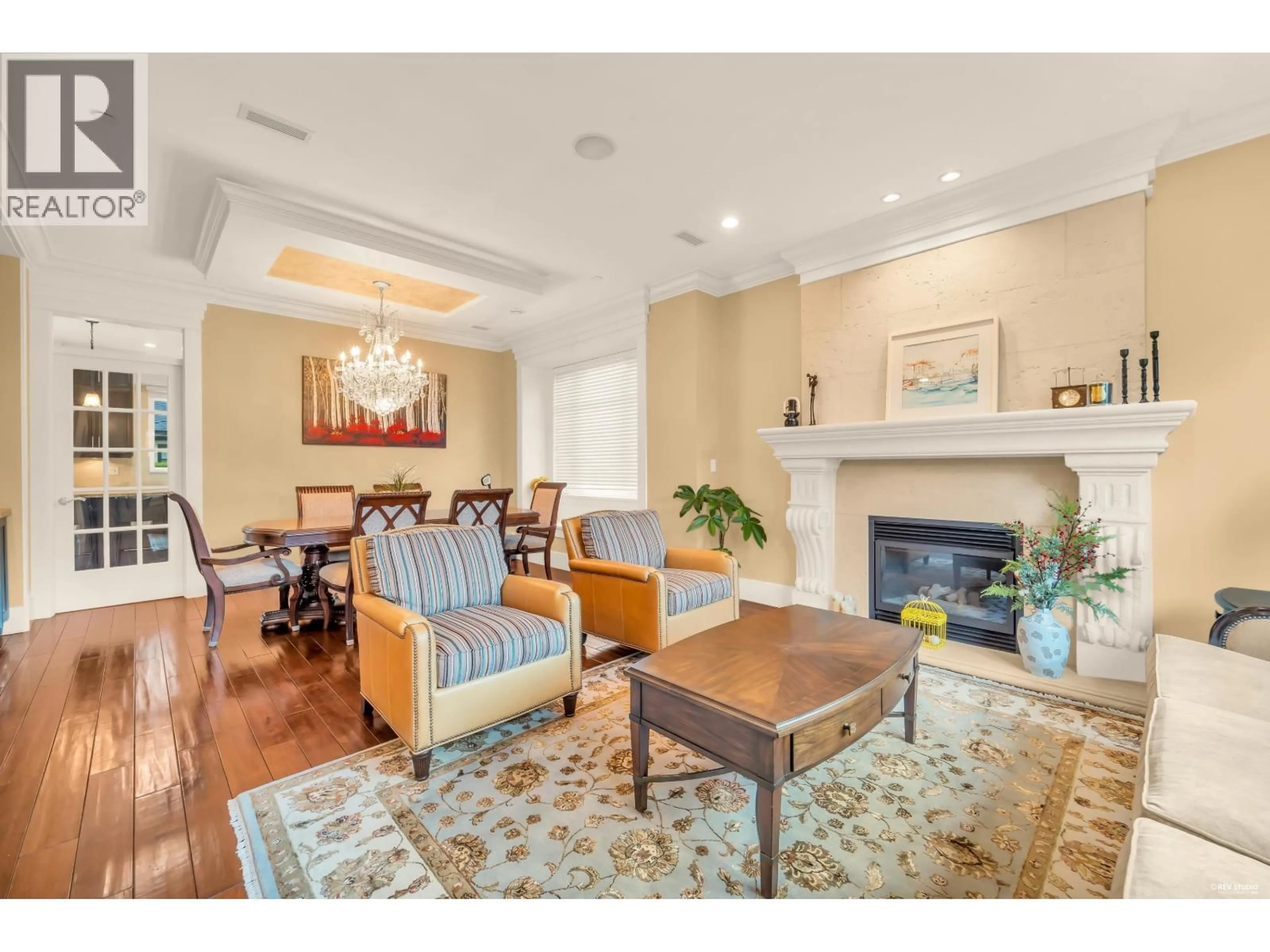 Living room with furniture, unknown for 2375 20TH AVENUE, Vancouver British Columbia V6L1G4