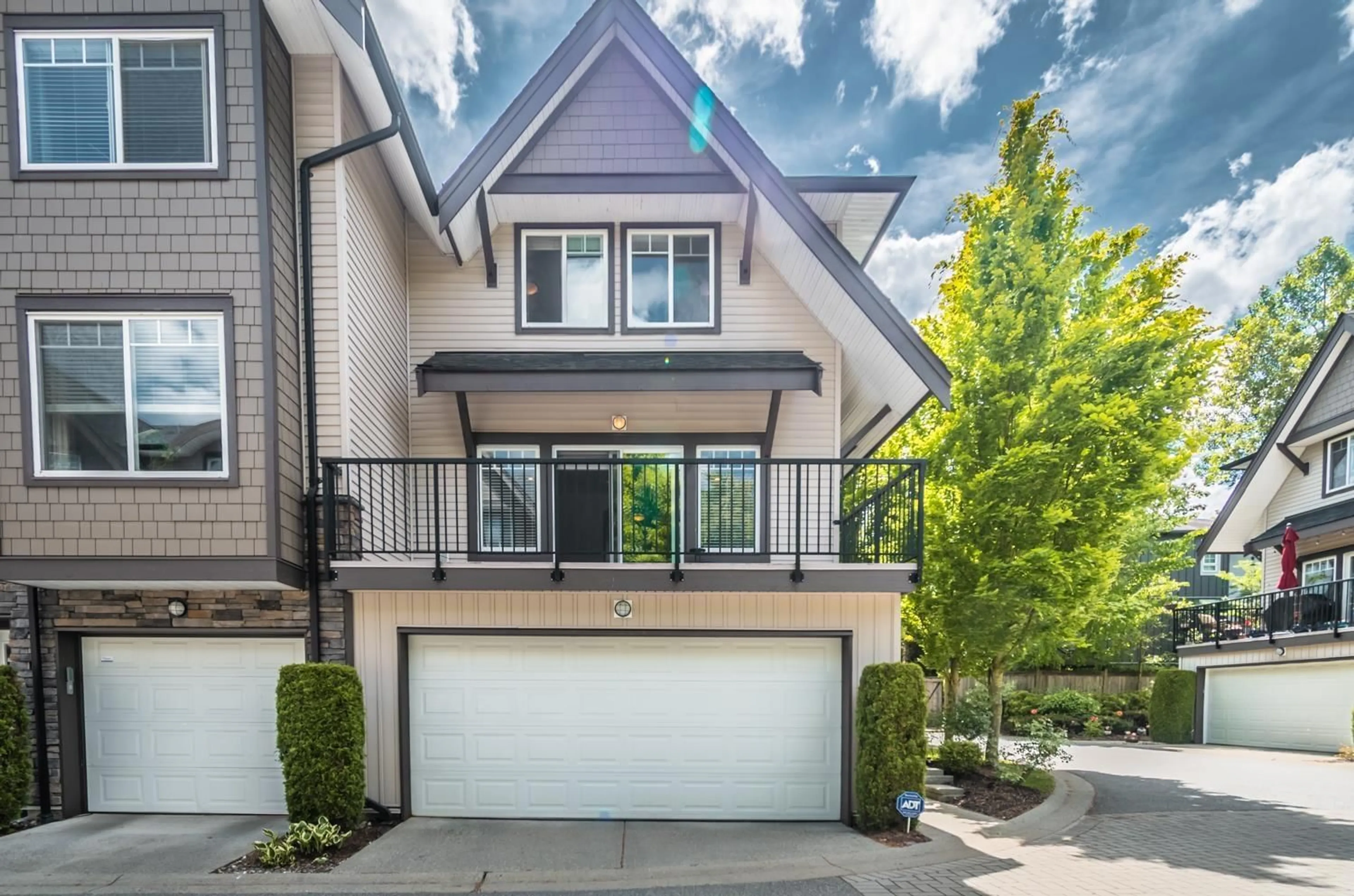 Home with vinyl exterior material, street for 47 - 6895 188 STREET, Surrey British Columbia V4N6M3