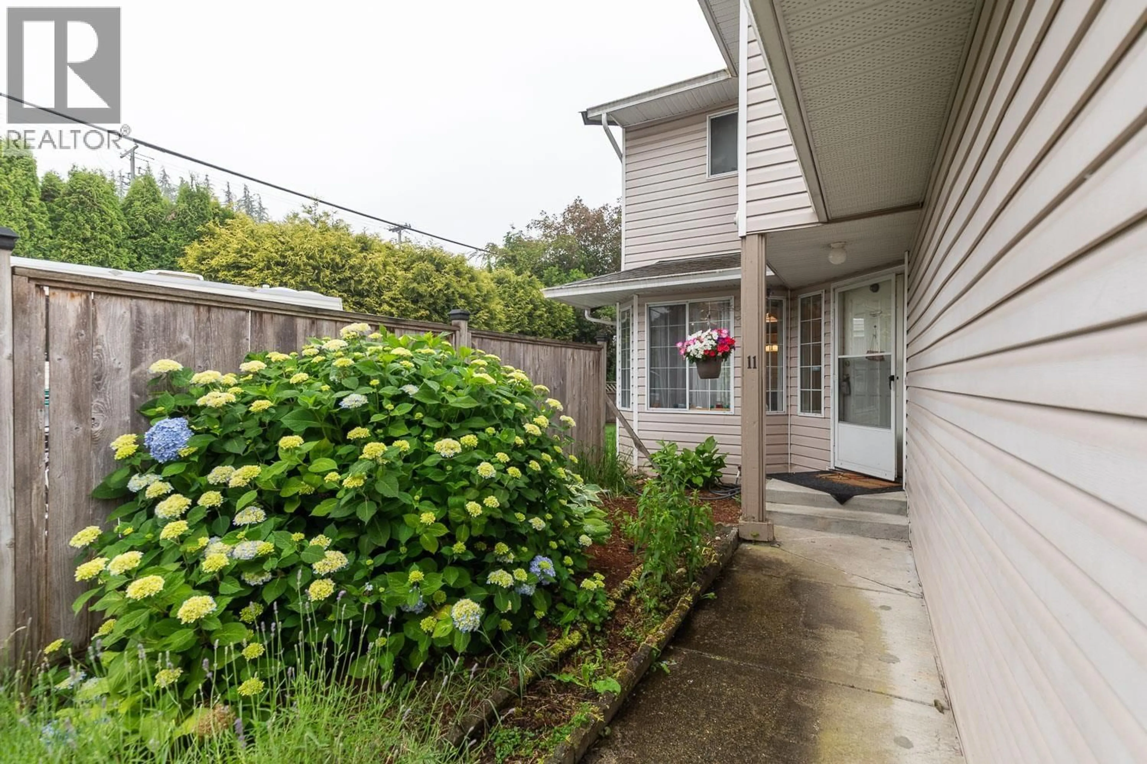 Patio, street for 11 - 21541 MAYO PLACE, Maple Ridge British Columbia V2X2L1