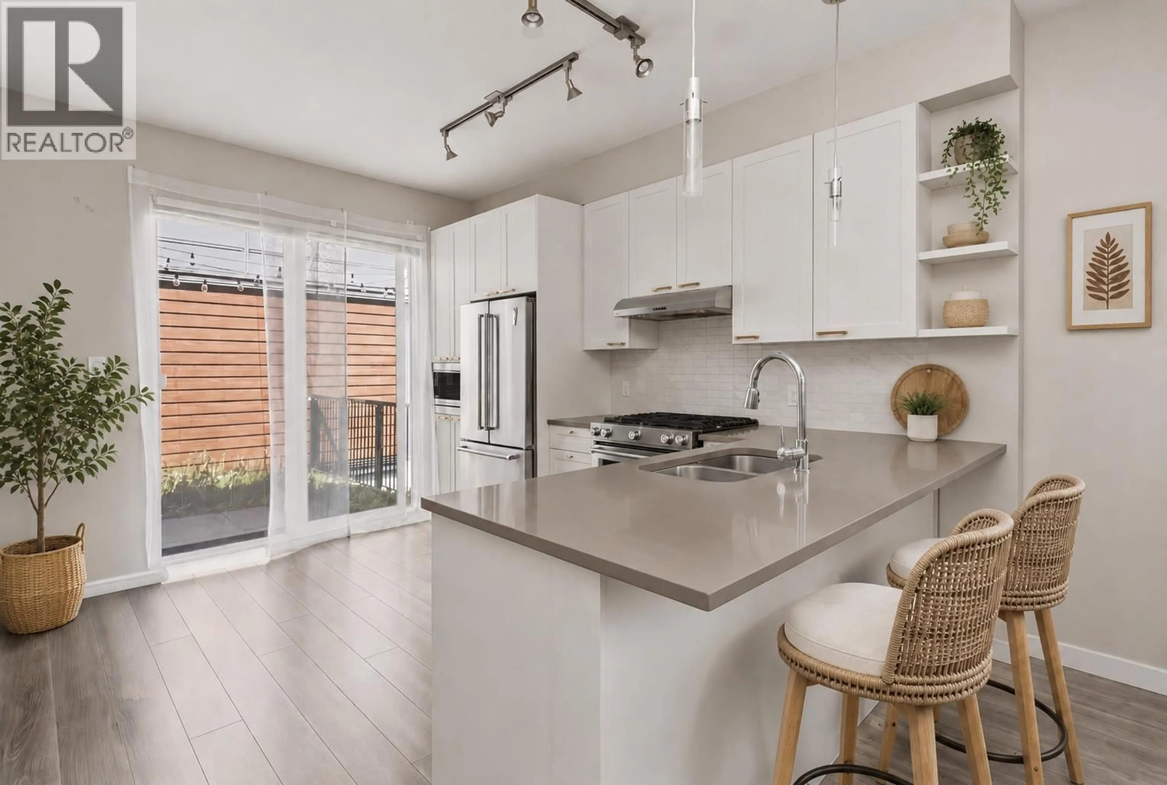 Open concept kitchen, unknown for 38359 EAGLEWIND BOULEVARD, Squamish British Columbia V8B0V9
