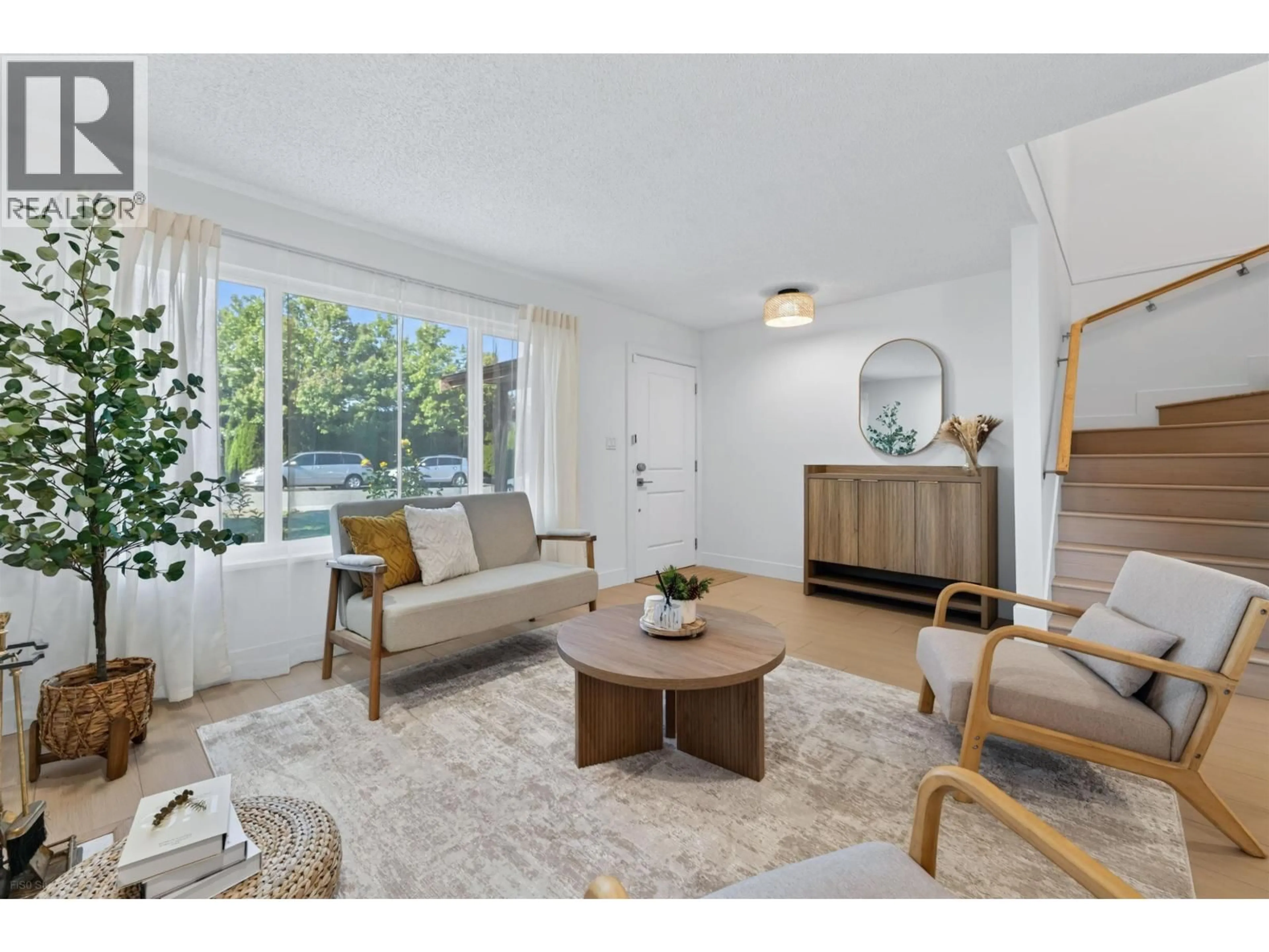 Living room with furniture, unknown for 6020 COMSTOCK ROAD, Richmond British Columbia V7C2X4