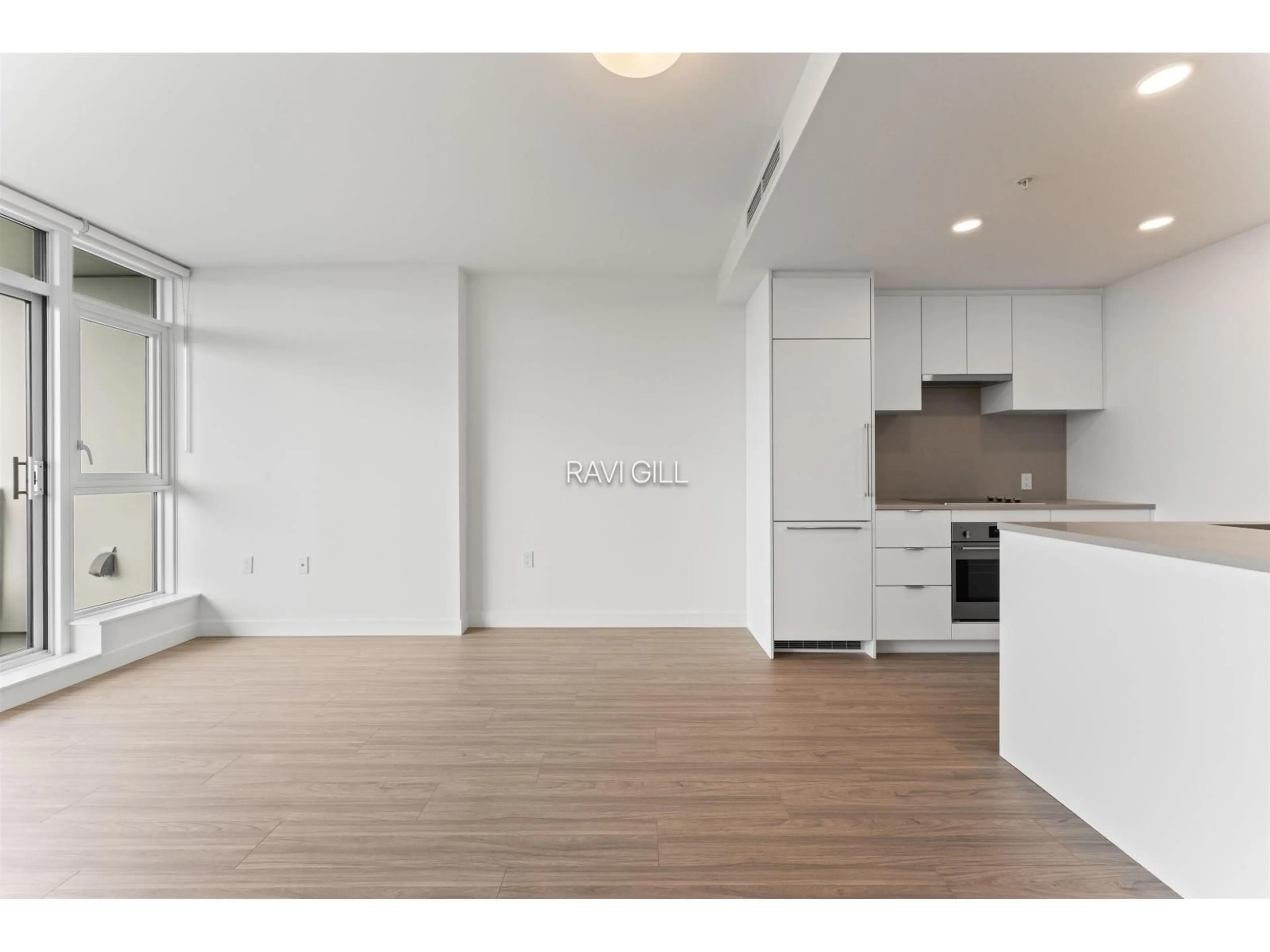 Unknown for 3009 - 13675 107A AVENUE, Surrey British Columbia V3T0X3