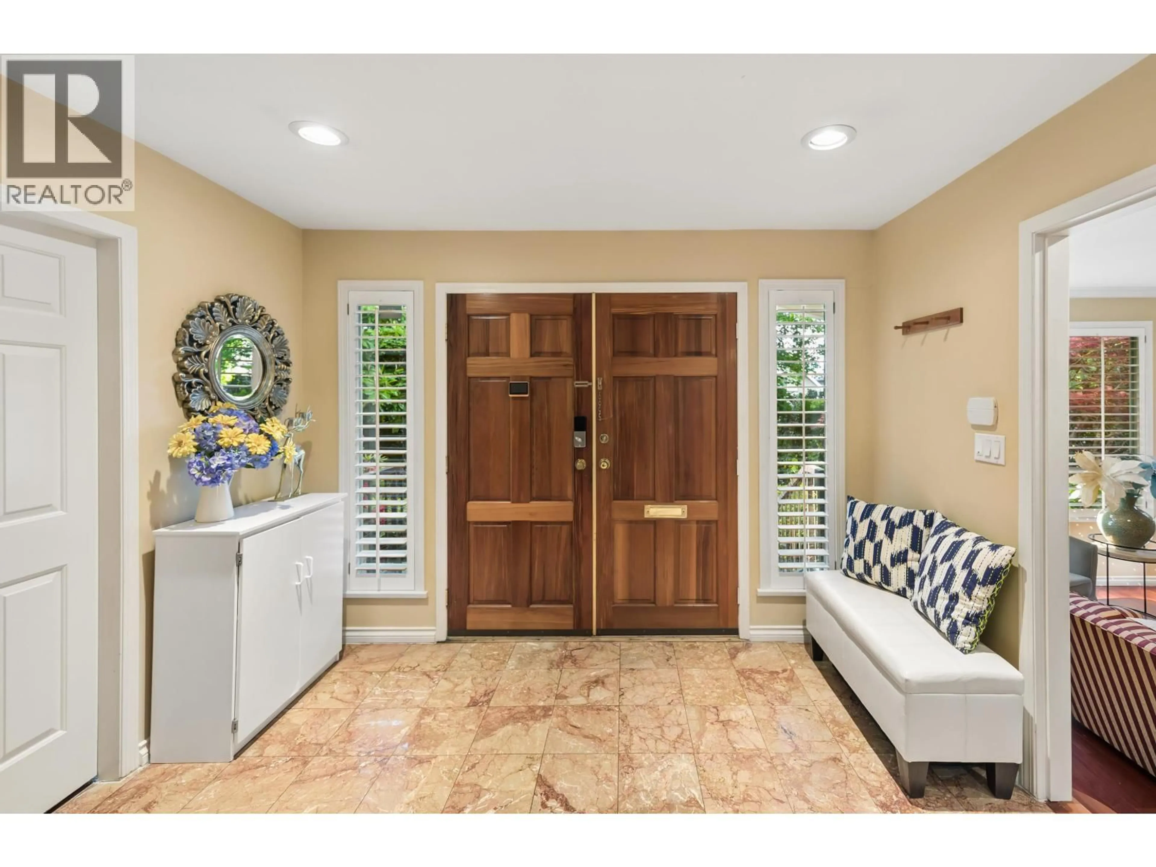 Indoor entryway for 3478 28TH AVENUE, Vancouver British Columbia V6S1R9