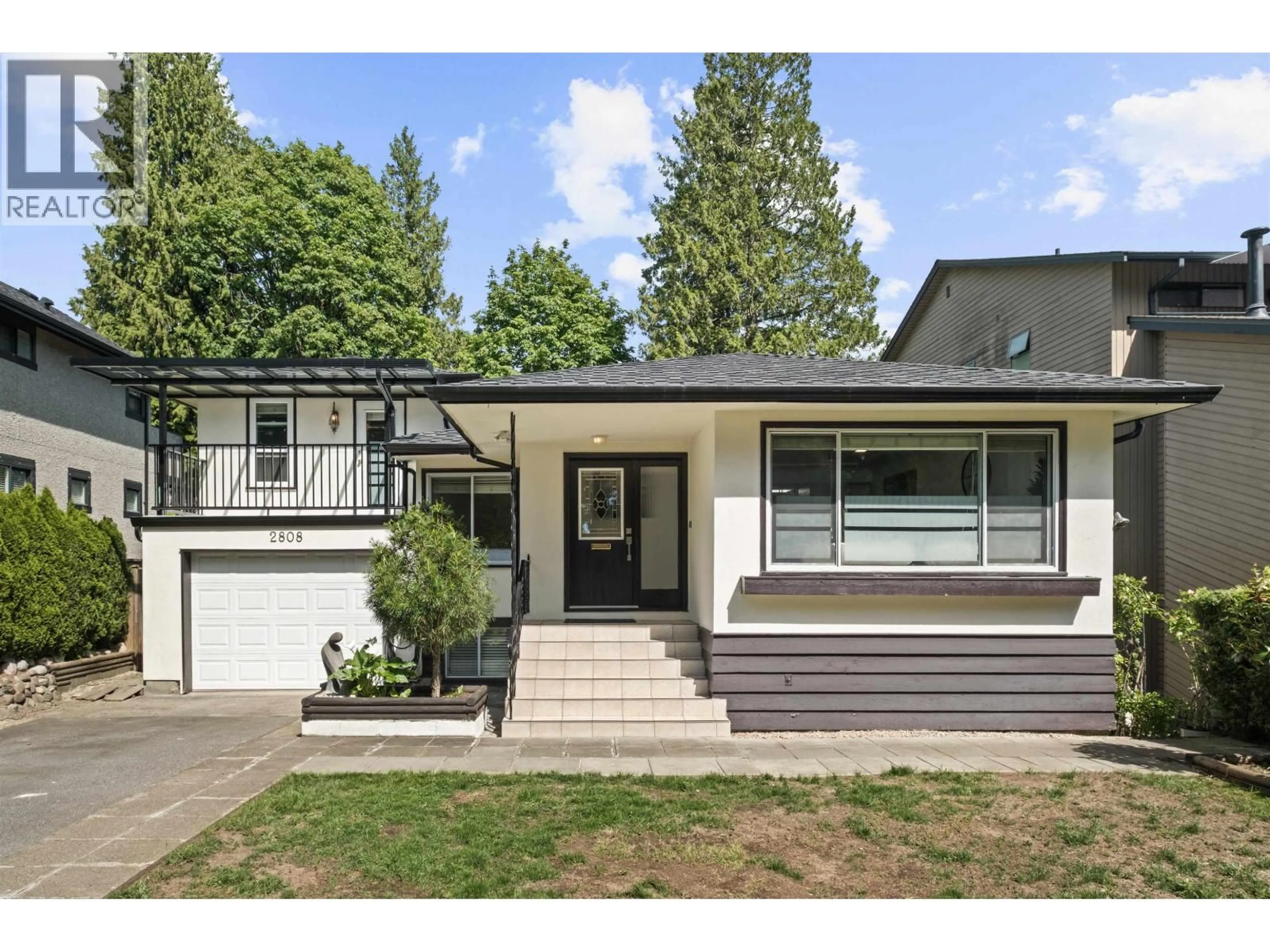 Home with vinyl exterior material, street for 2808 EASTERN AVENUE, North Vancouver British Columbia V7N1S7