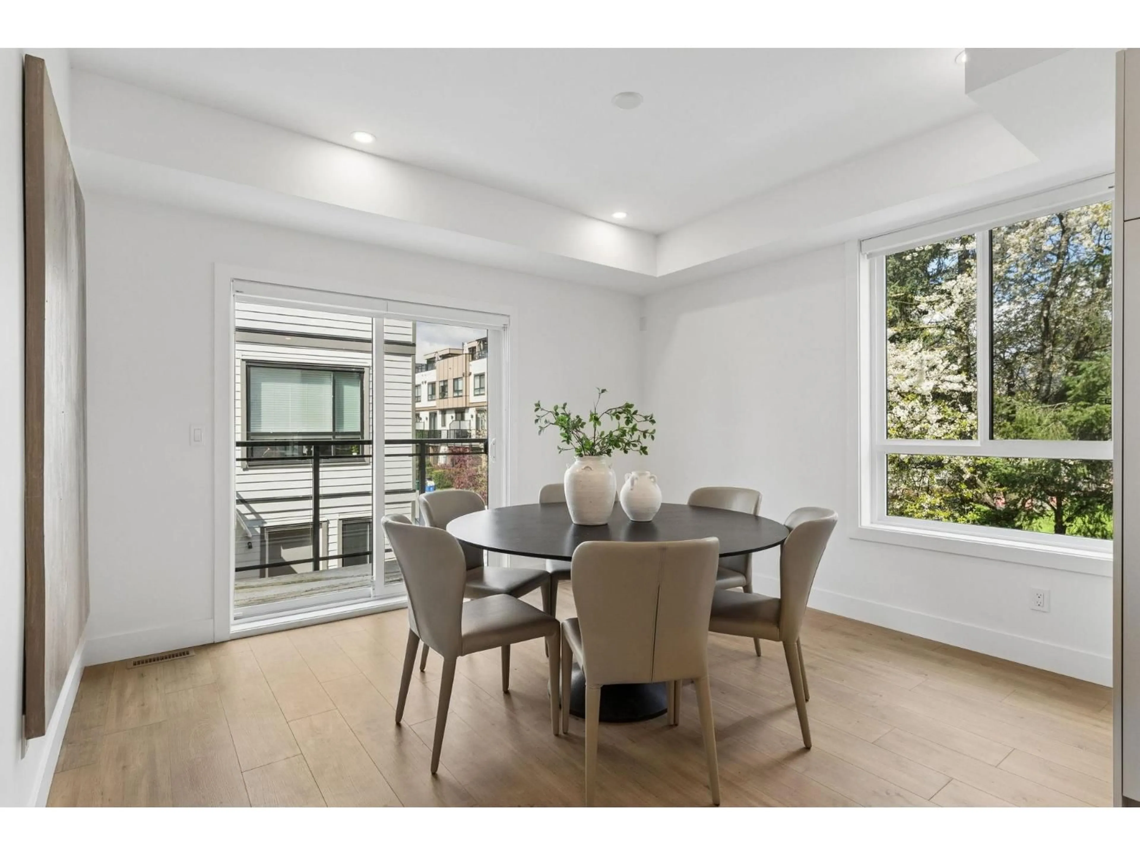 Dining room, unknown for 7 - 19667 55A AVENUE, Langley British Columbia V3A0R8