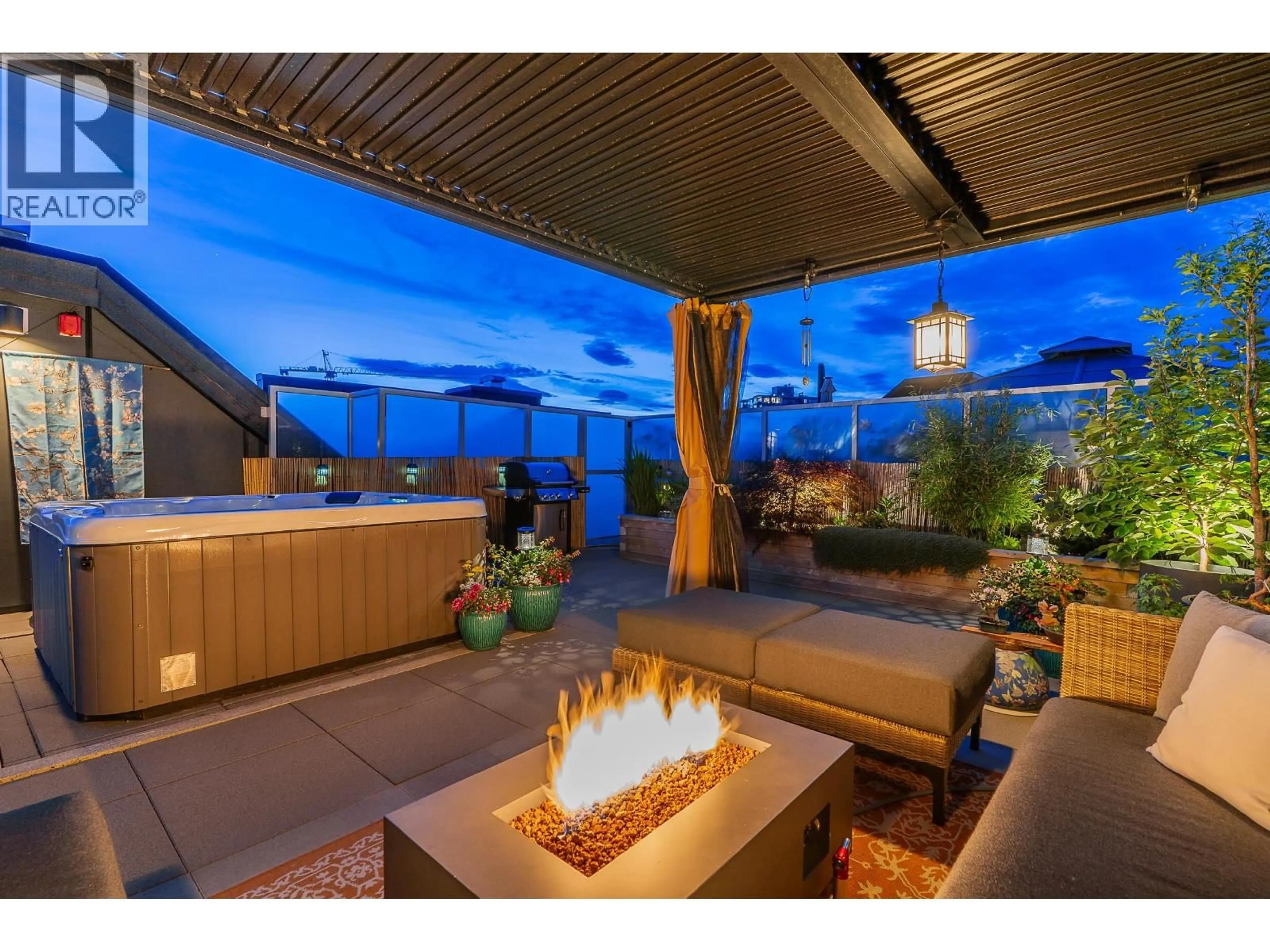 Patio, water/lake/river/ocean view for 614 - 3229 ST JOHNS STREET, Port Moody British Columbia V3H0M4