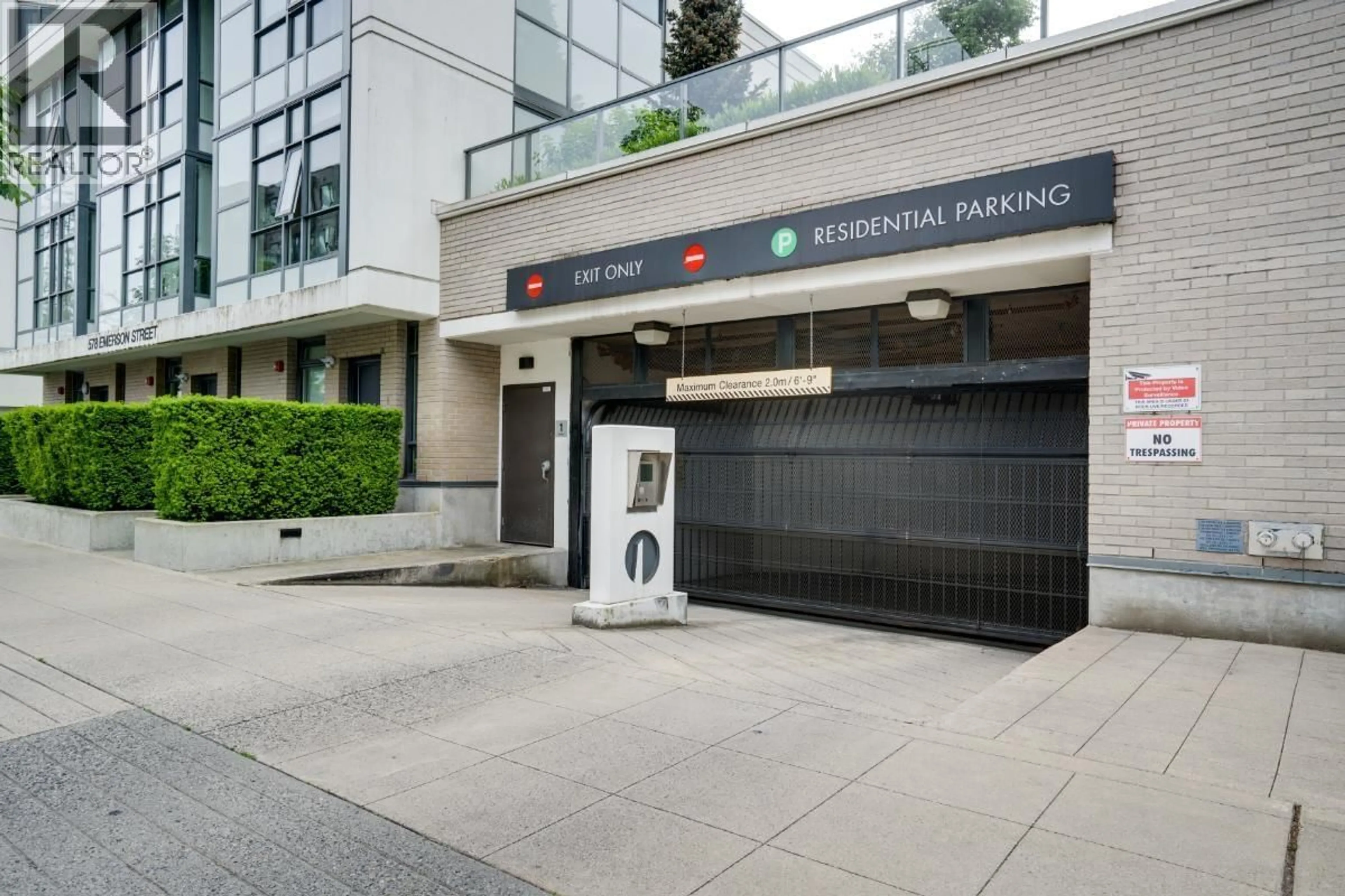 Indoor foyer for 2807 - 570 EMERSON STREET, Coquitlam British Columbia V3J0G3