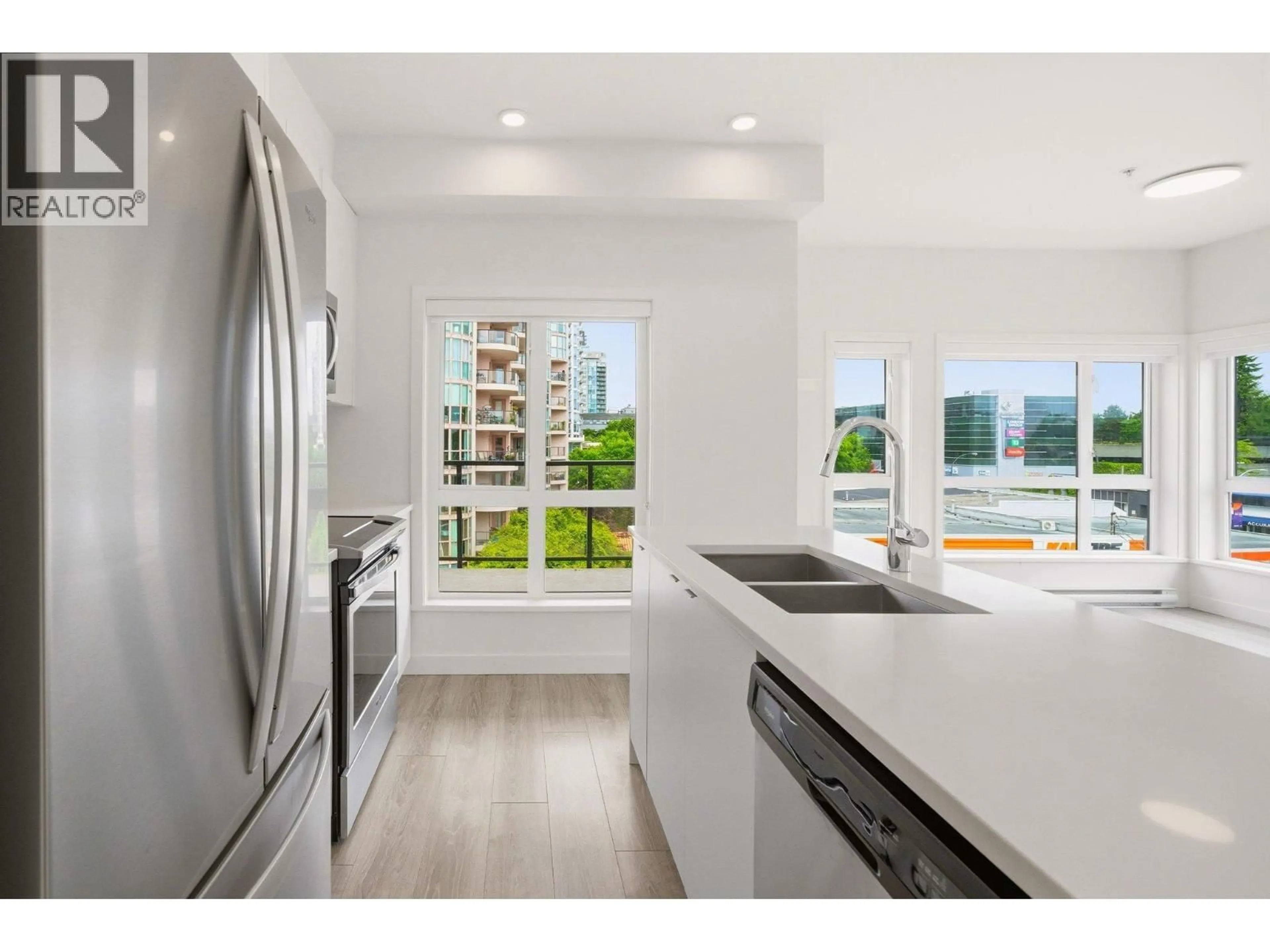 Open concept kitchen, unknown for 501 - 610 BRANTFORD STREET, New Westminster British Columbia V3M1W7