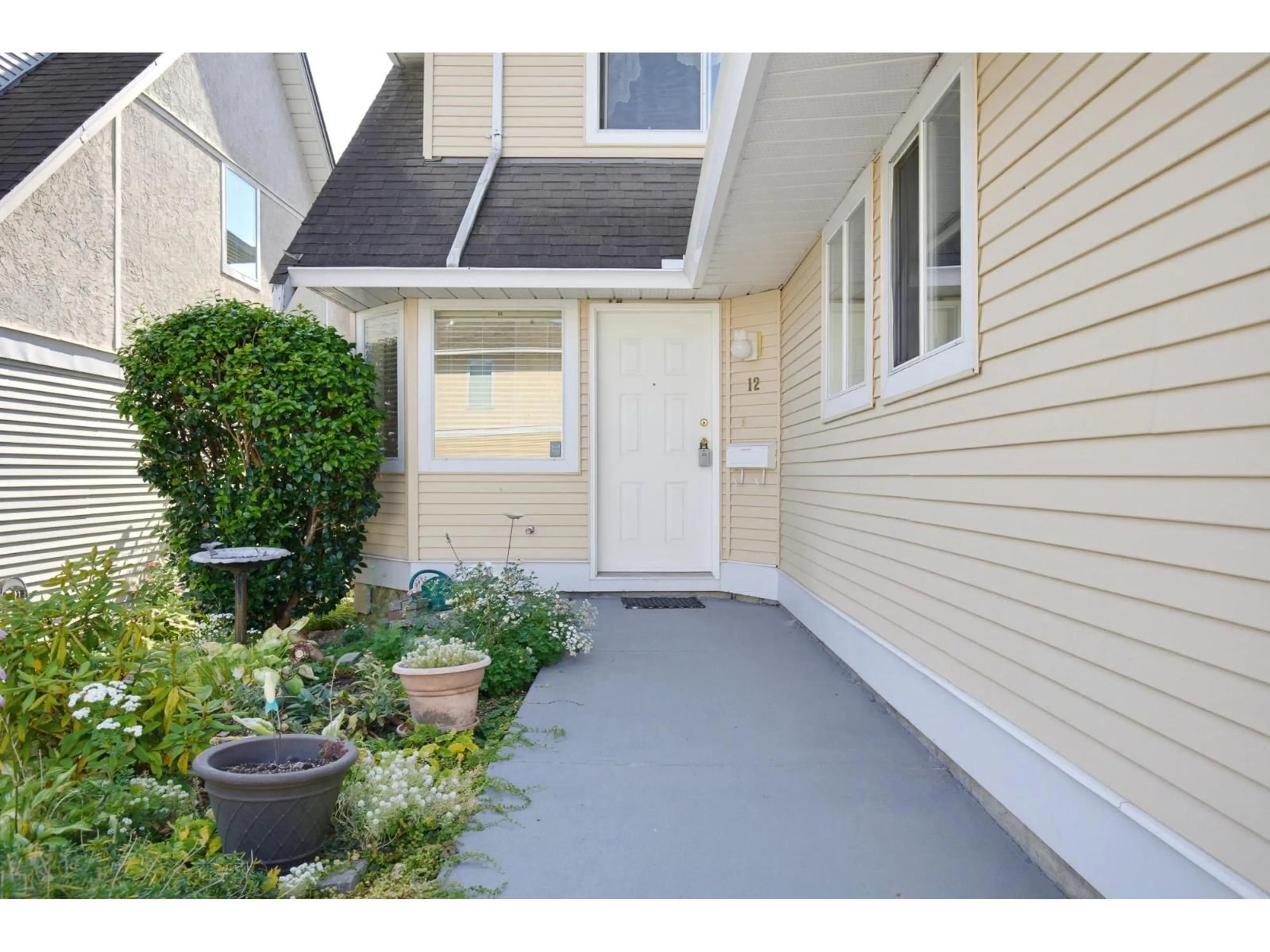 Unknown for 12 - 2475 EMERSON STREET, Abbotsford British Columbia V2T4W5