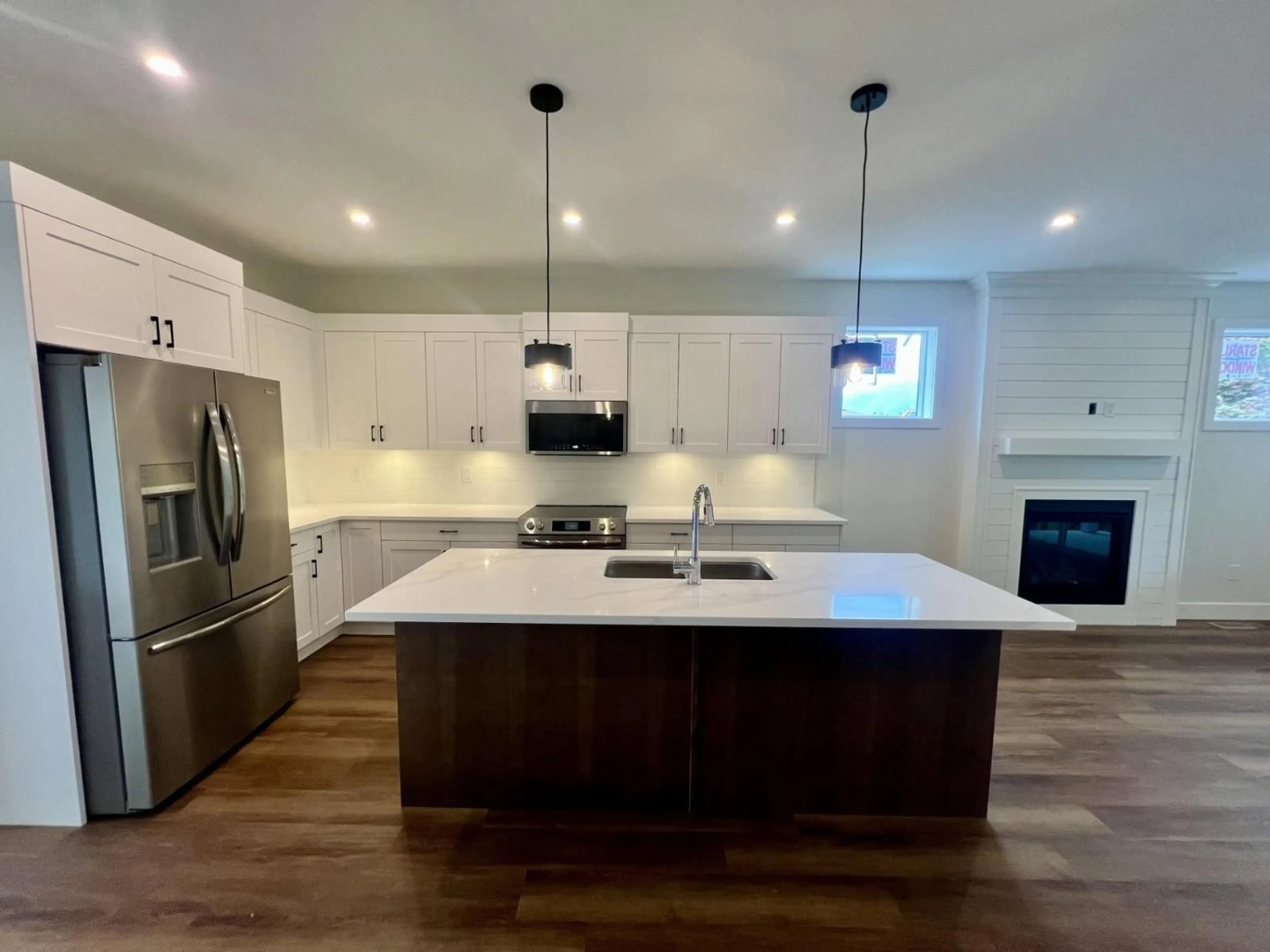 Open concept kitchen, unknown for 10167 HYMAR DRIVE, Chilliwack British Columbia V2P5T5