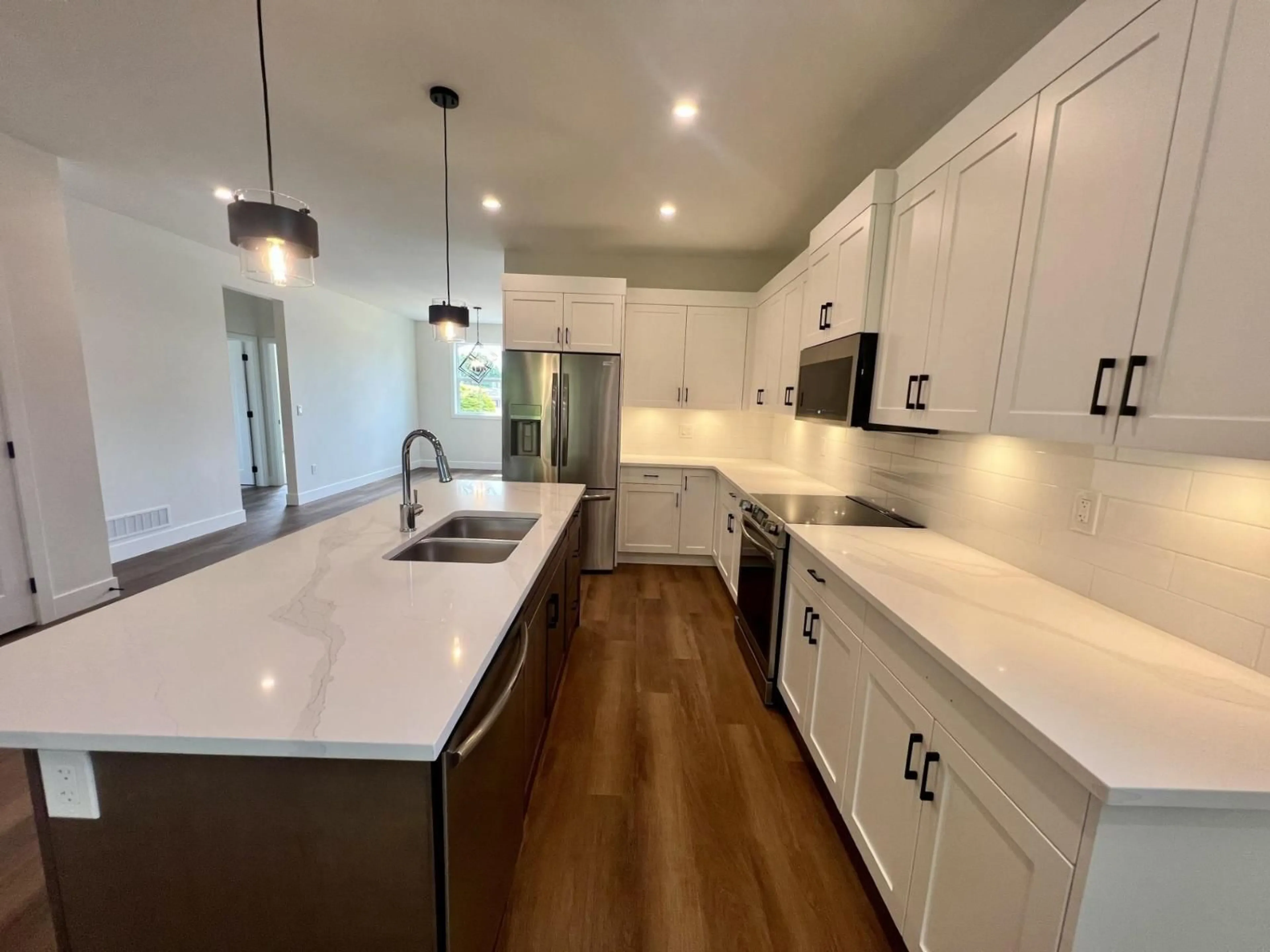 Open concept kitchen, unknown for 10167 HYMAR DRIVE, Chilliwack British Columbia V2P5T5