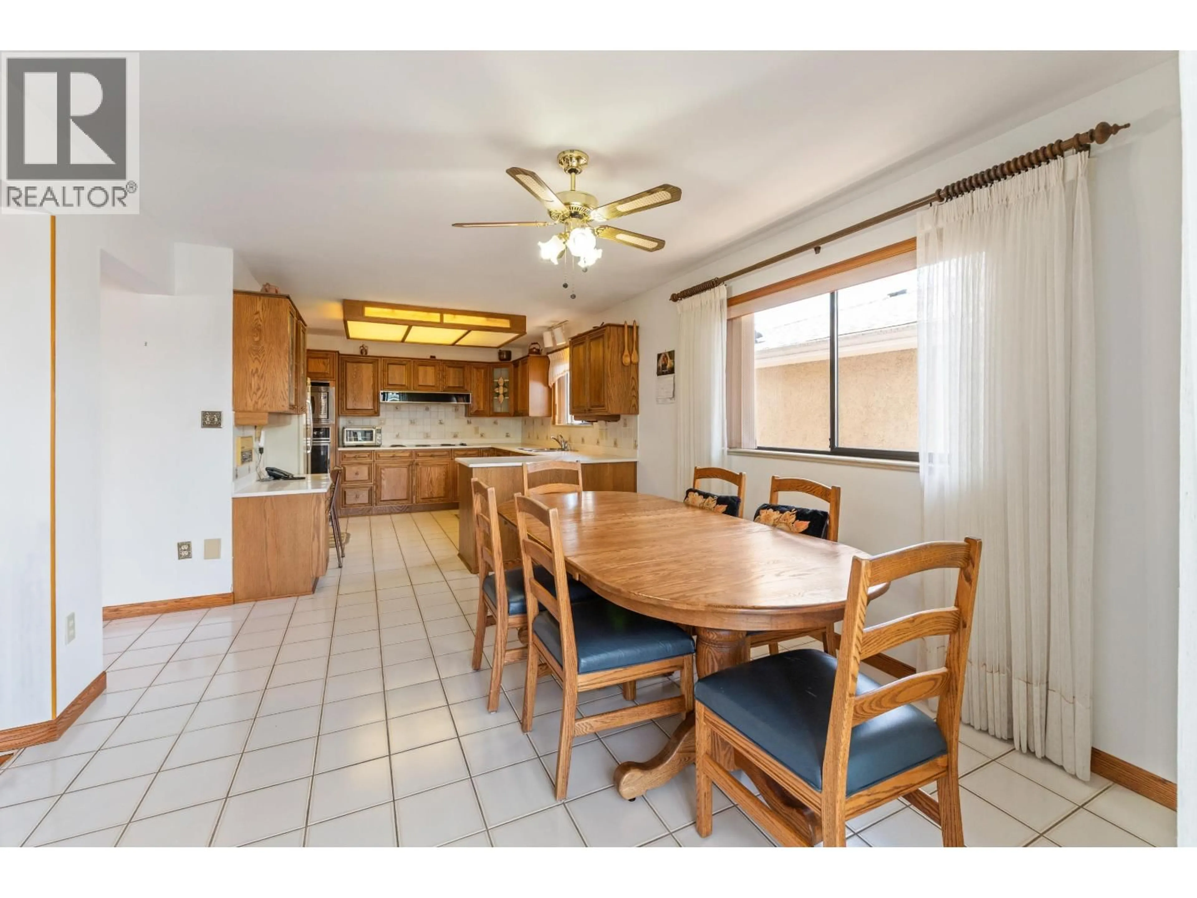 Dining room, ceramic/tile floor for 2411 39TH AVENUE, Vancouver British Columbia V5R2V4