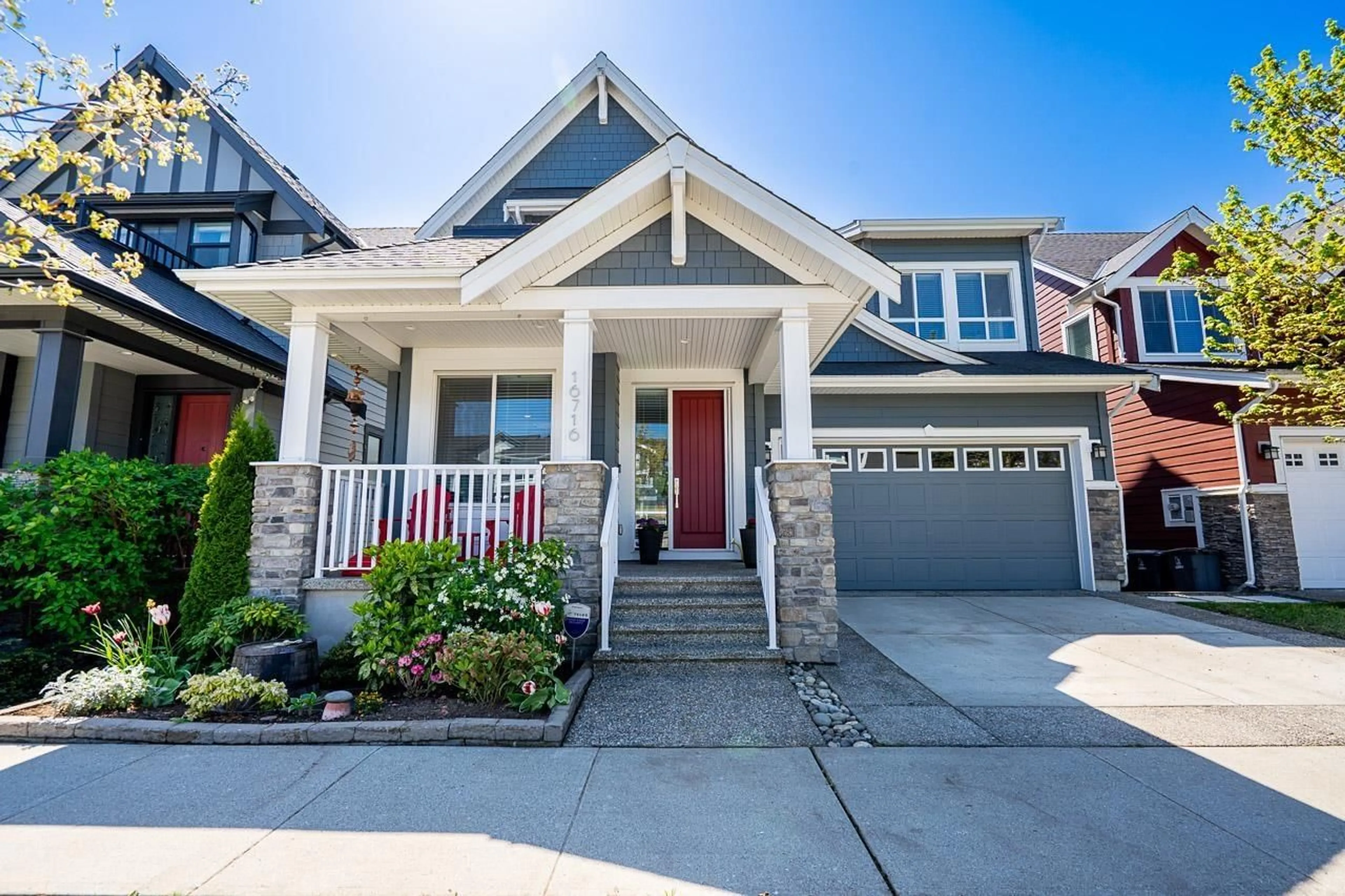 Home with vinyl exterior material, street for 16716 18 AVENUE, Surrey British Columbia V3Z0T3