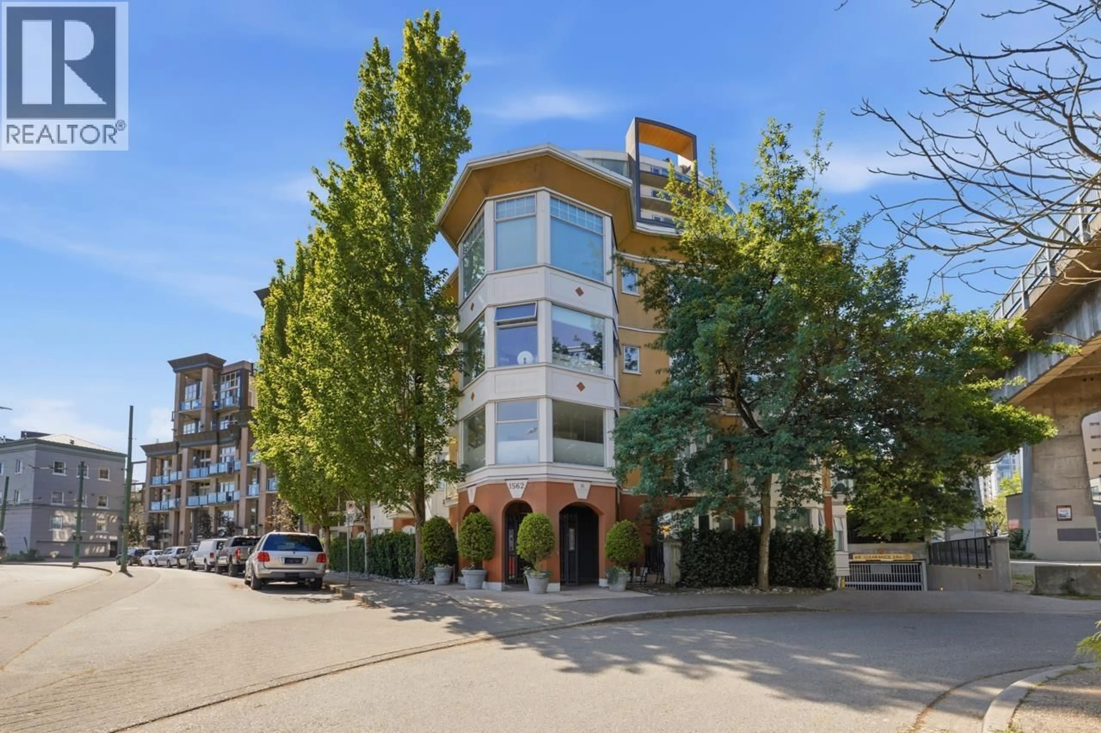 Unknown for 401 - 1562 5TH AVENUE, Vancouver British Columbia V6J5H9