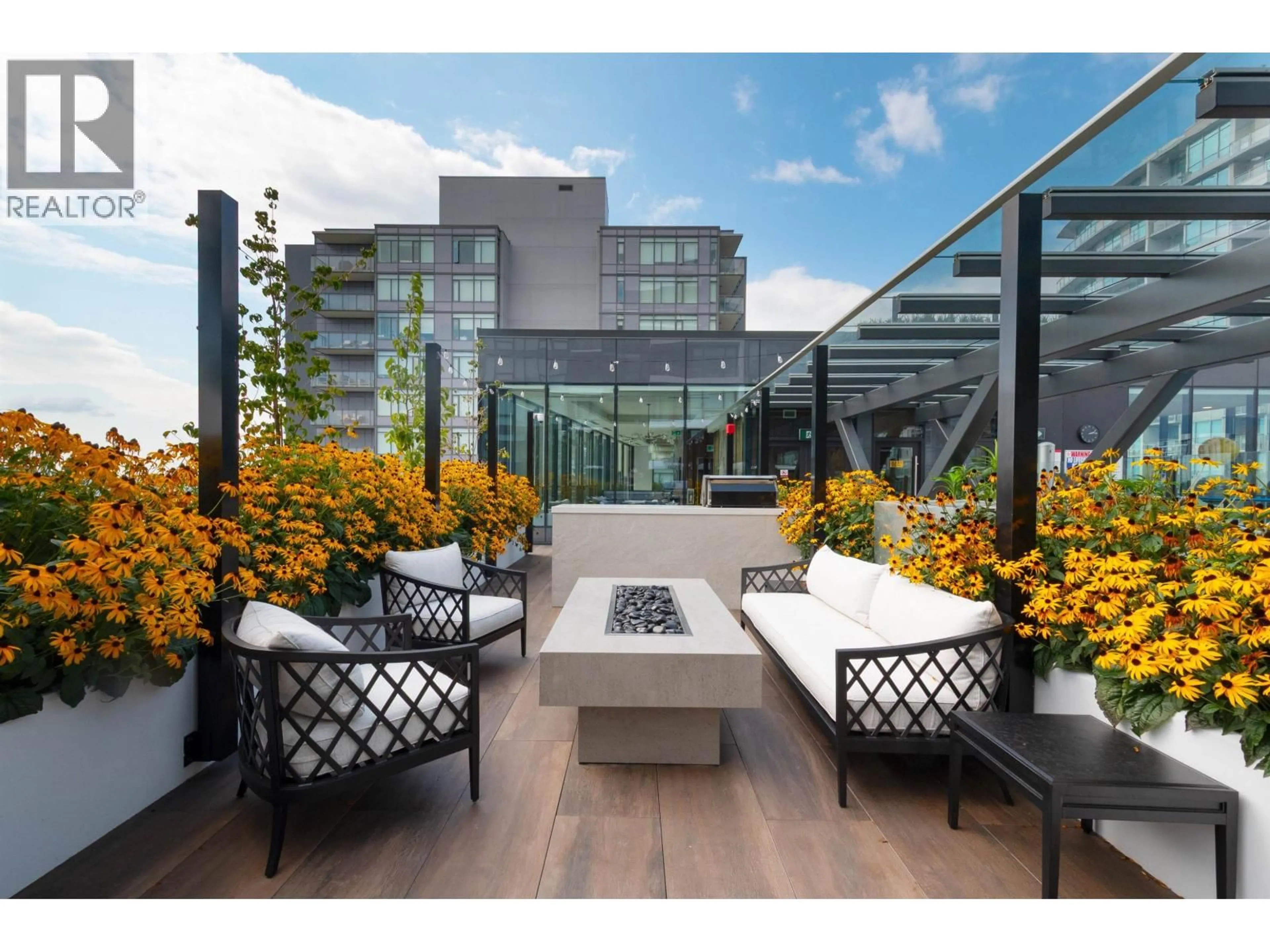 Patio, unknown for 1505 - 135 13TH STREET, North Vancouver British Columbia V7L0J8