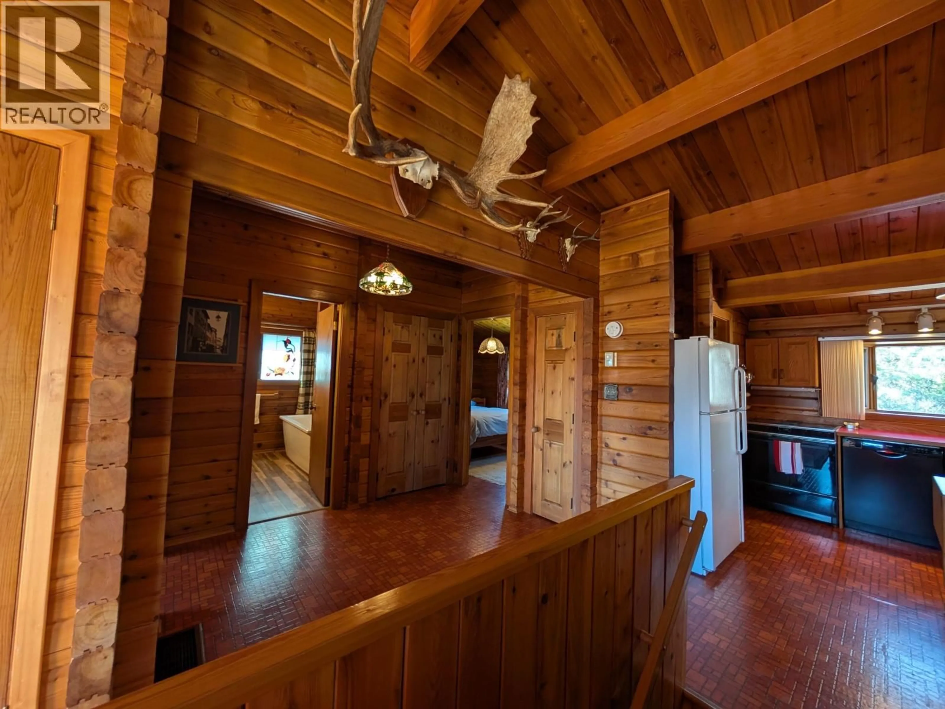 Indoor foyer for 4075 7TH AVENUE, Smithers British Columbia V0J2N0