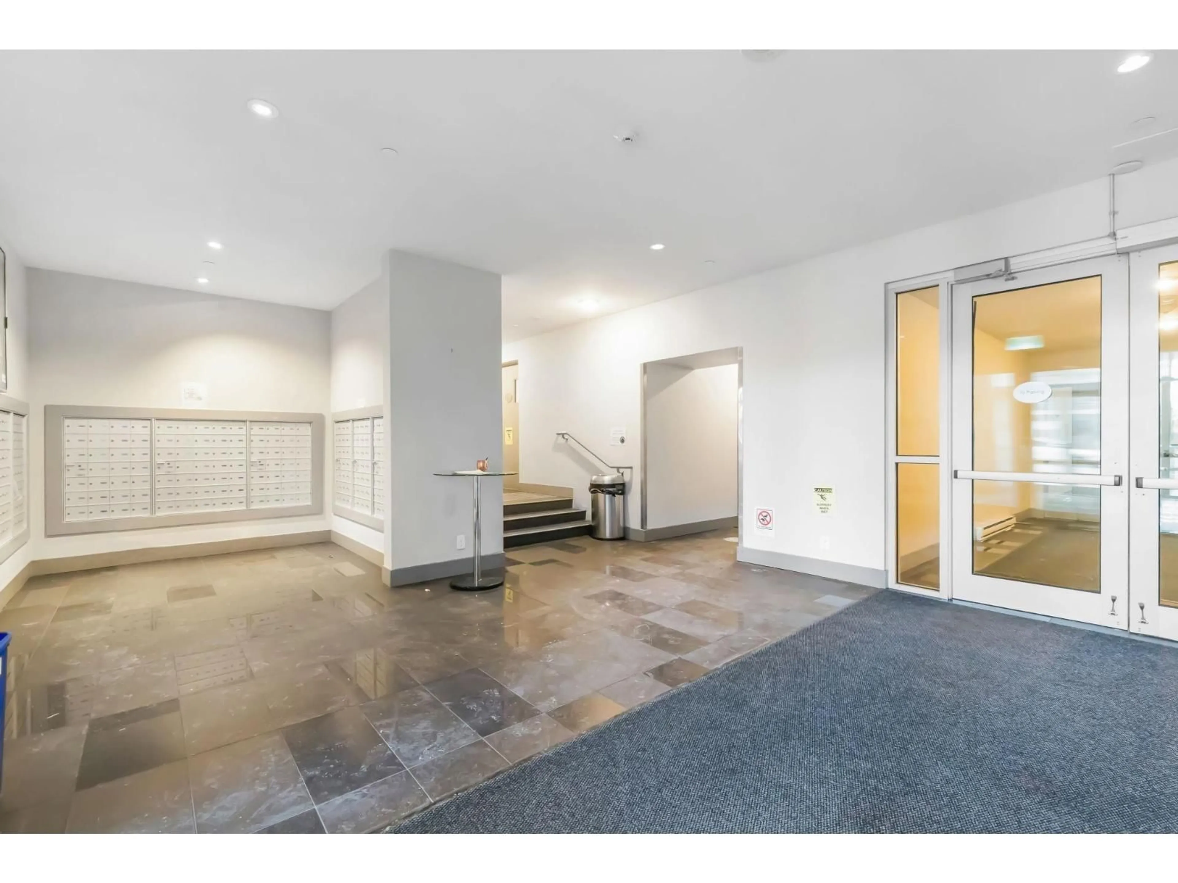 Indoor foyer for 1206 - 11967 80 AVENUE, Delta British Columbia V4C0E2