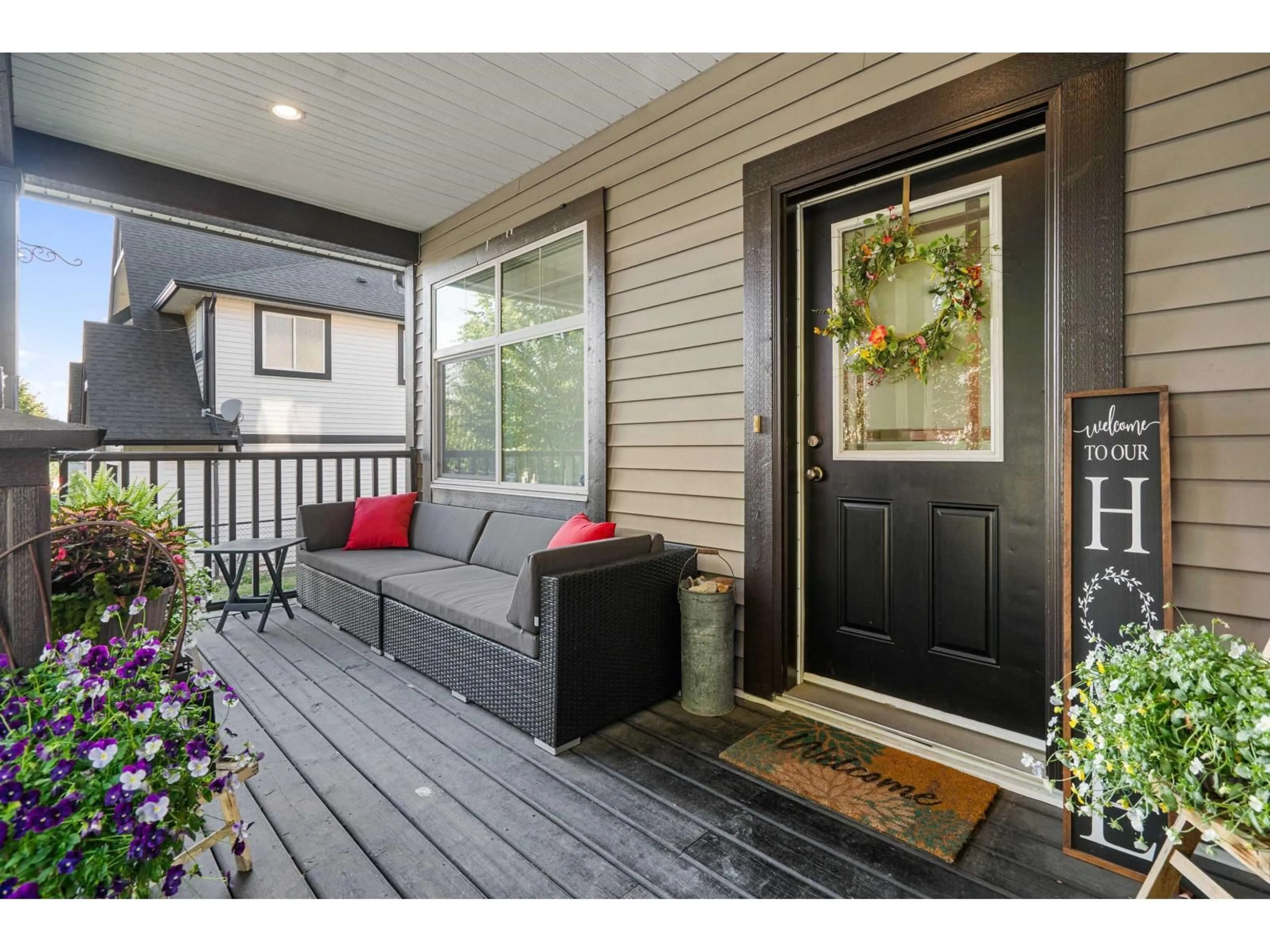 Indoor entryway for 6143 REXFORD DRIVE, Chilliwack British Columbia V2R0L3