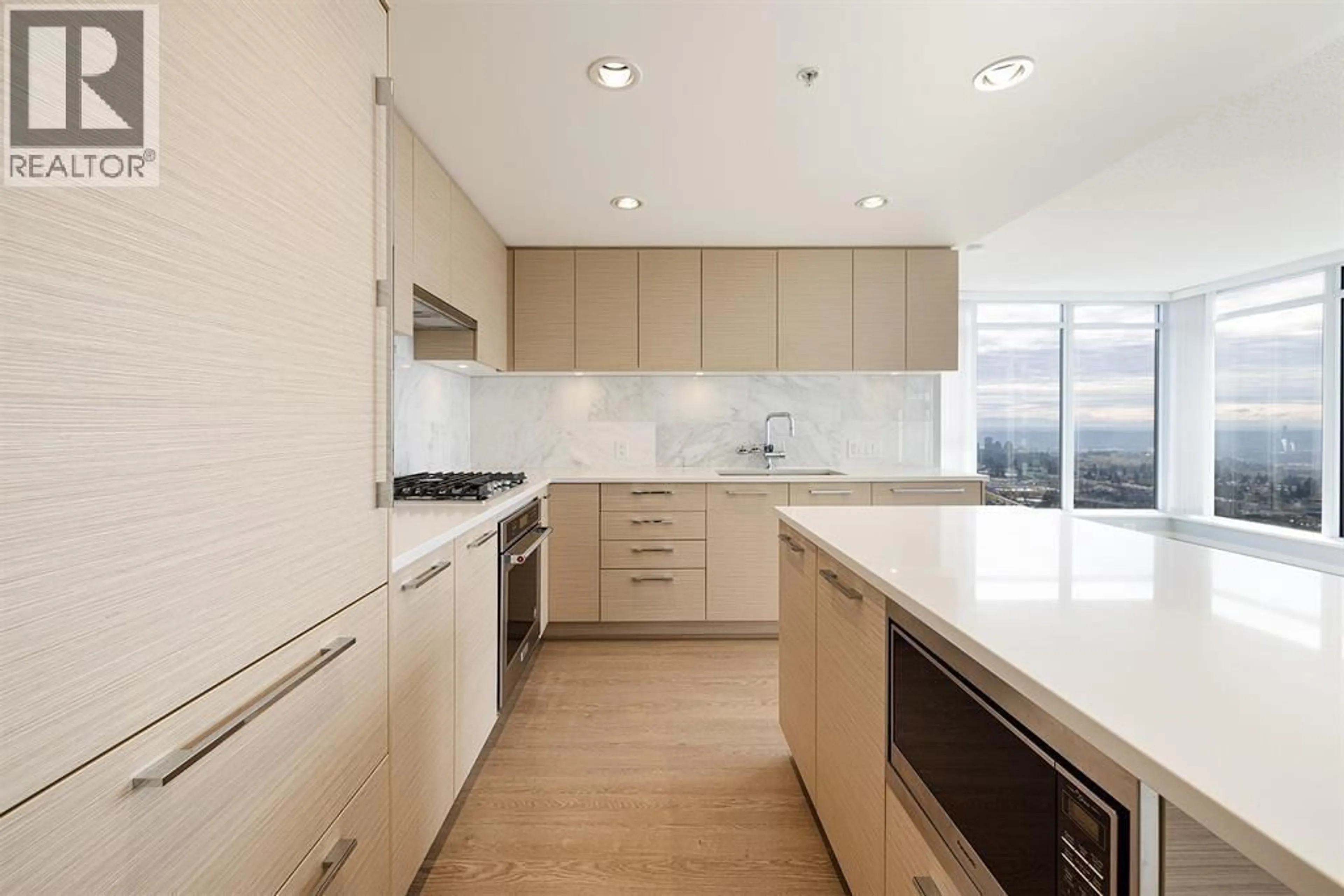 Unknown for 2508 - 6700 DUNBLANE AVENUE, Burnaby British Columbia V5H0J3