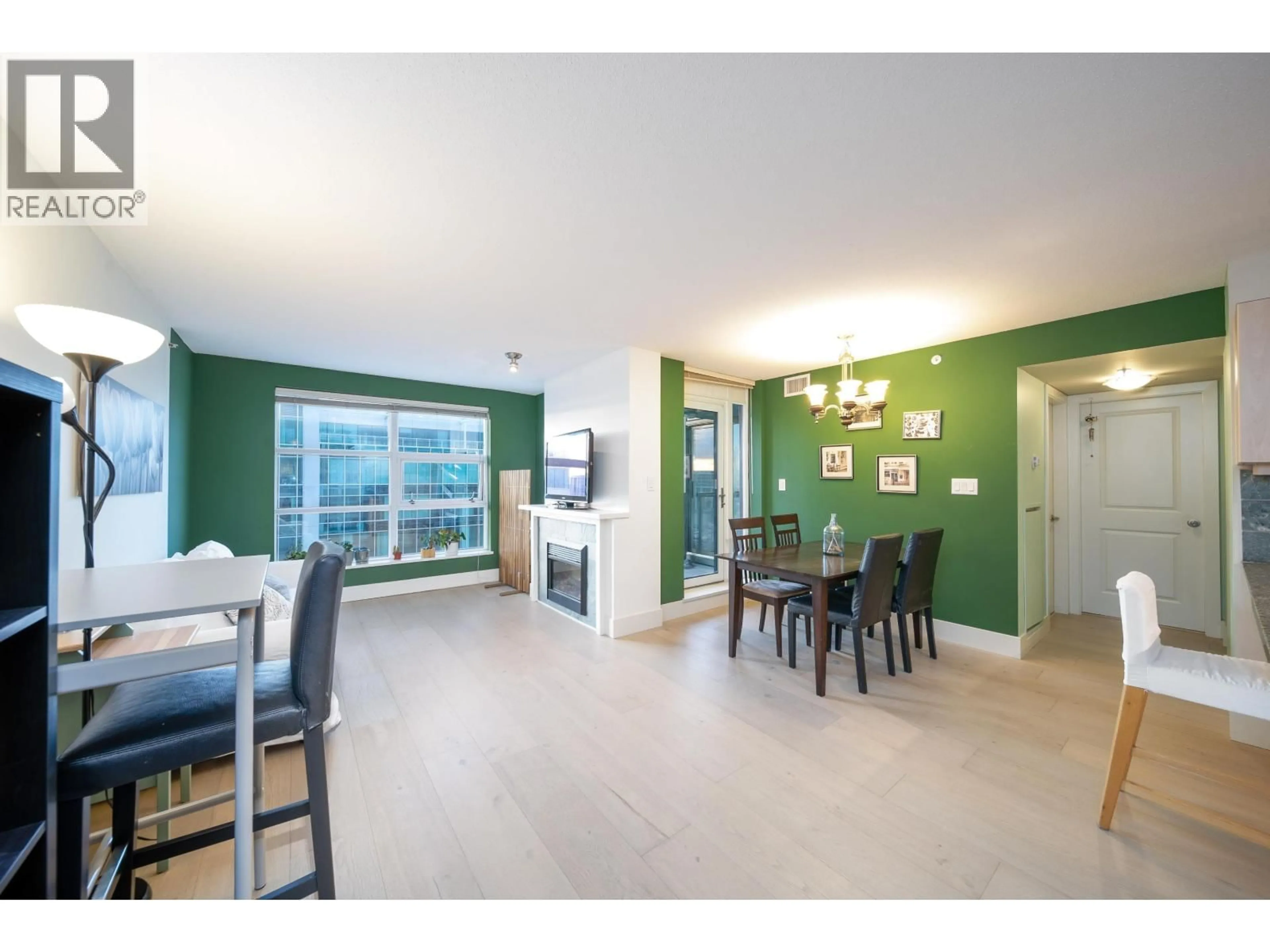 Unknown for 1709 - 6068 NO. 3 ROAD, Richmond British Columbia V6Y4M7
