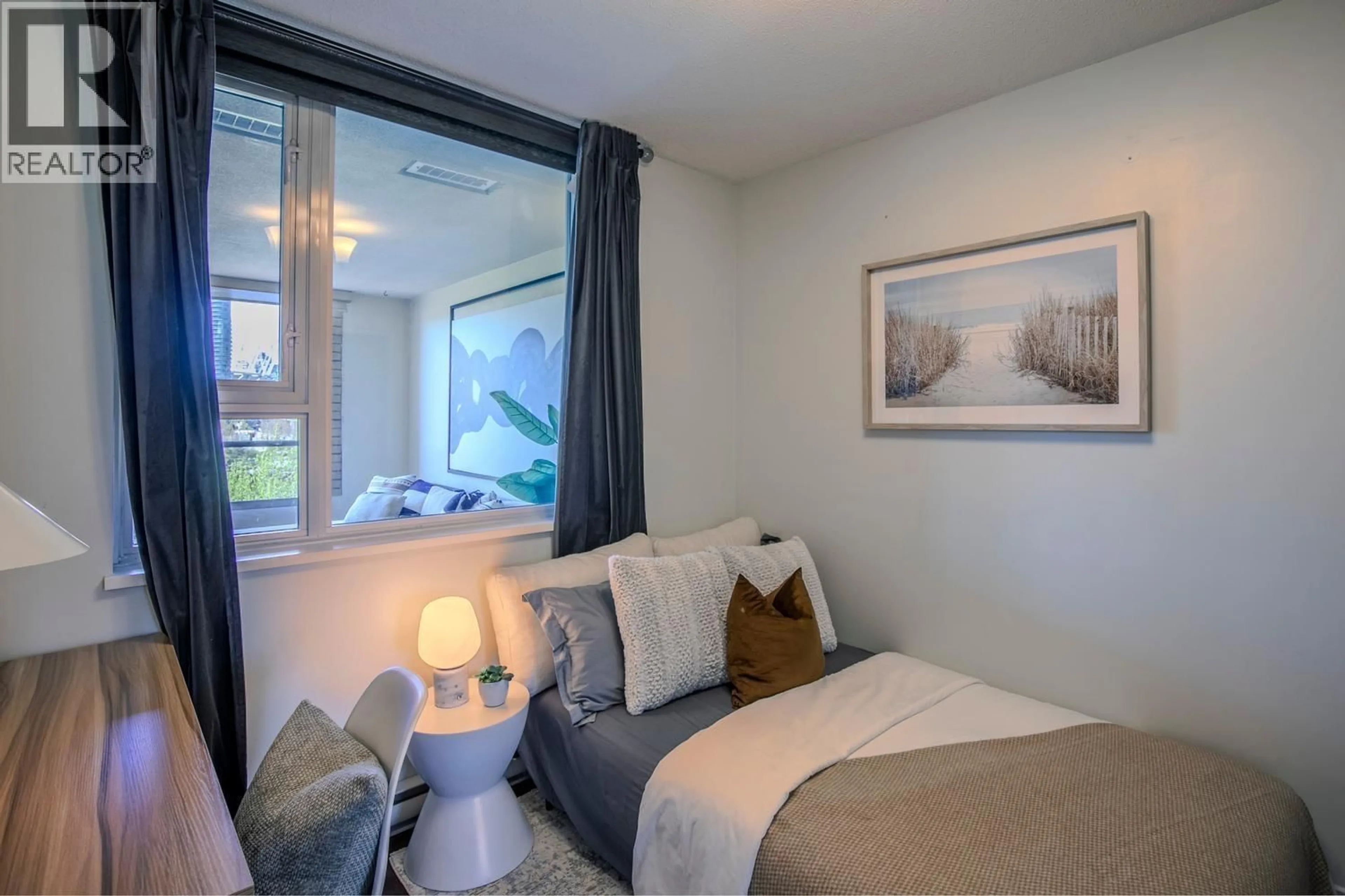 A pic of a room for 406 - 125 MILROSS AVENUE, Vancouver British Columbia V6A0A1