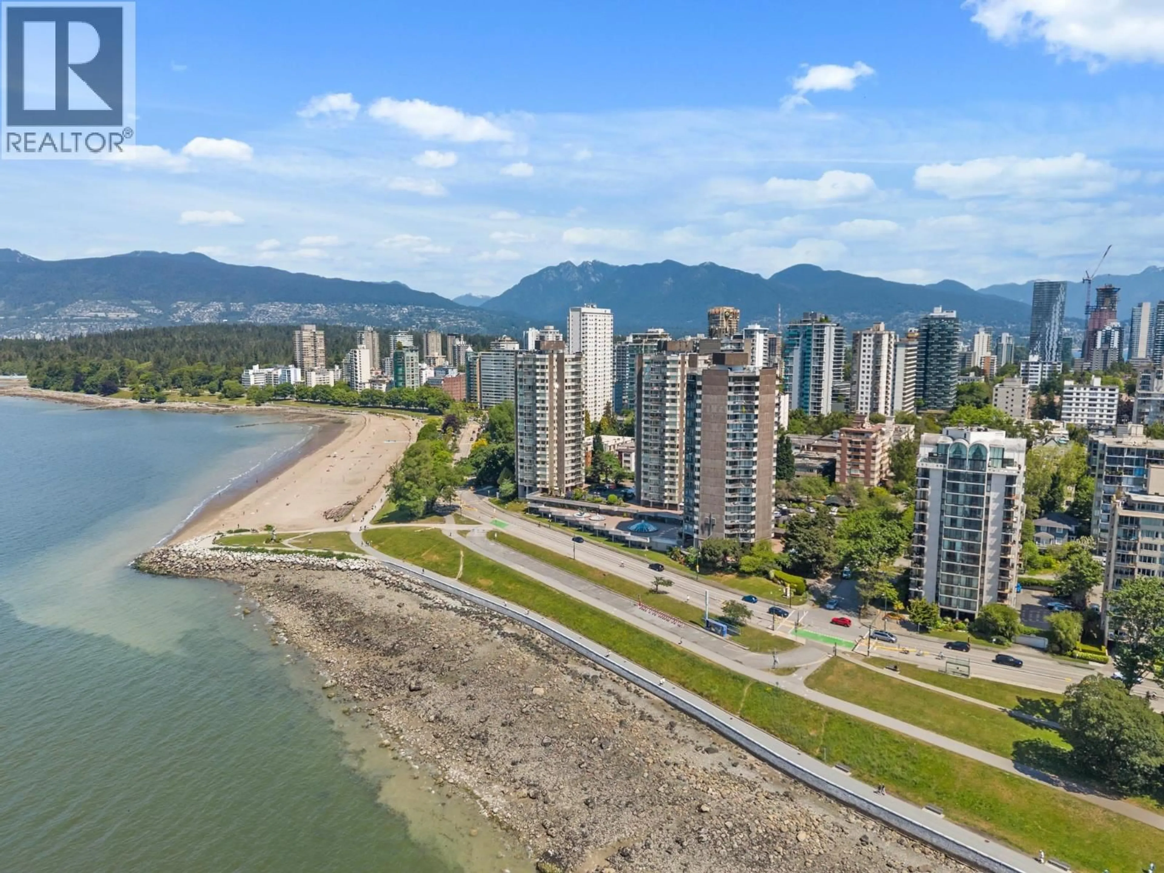 A pic from outside/outdoor area/front of a property/back of a property/a pic from drone, water/lake/river/ocean view for 601 - 1575 BEACH AVENUE, Vancouver British Columbia V6G1Y5