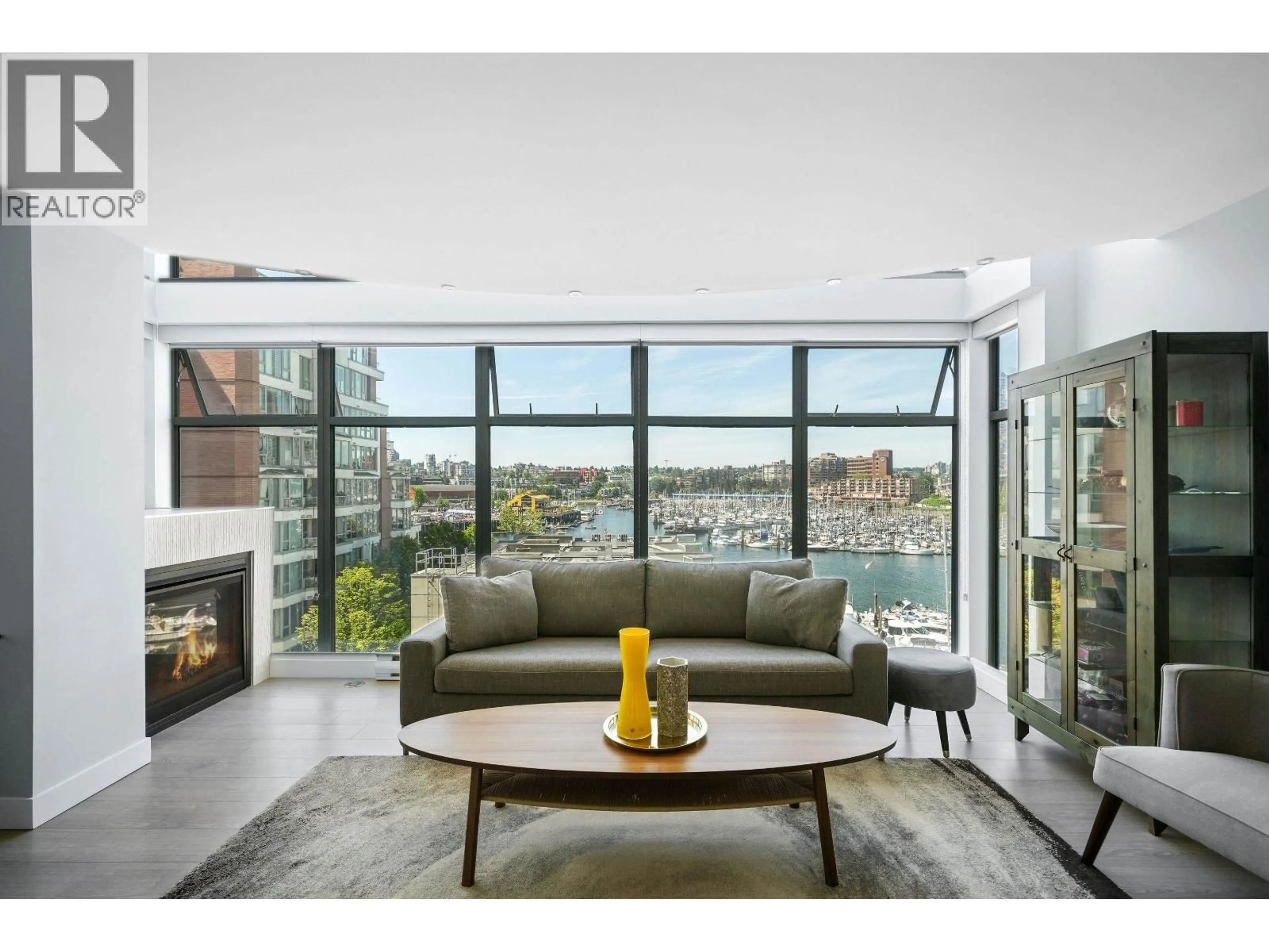 Living room with furniture, unknown for 509 - 990 BEACH AVENUE, Vancouver British Columbia V6Z2N9