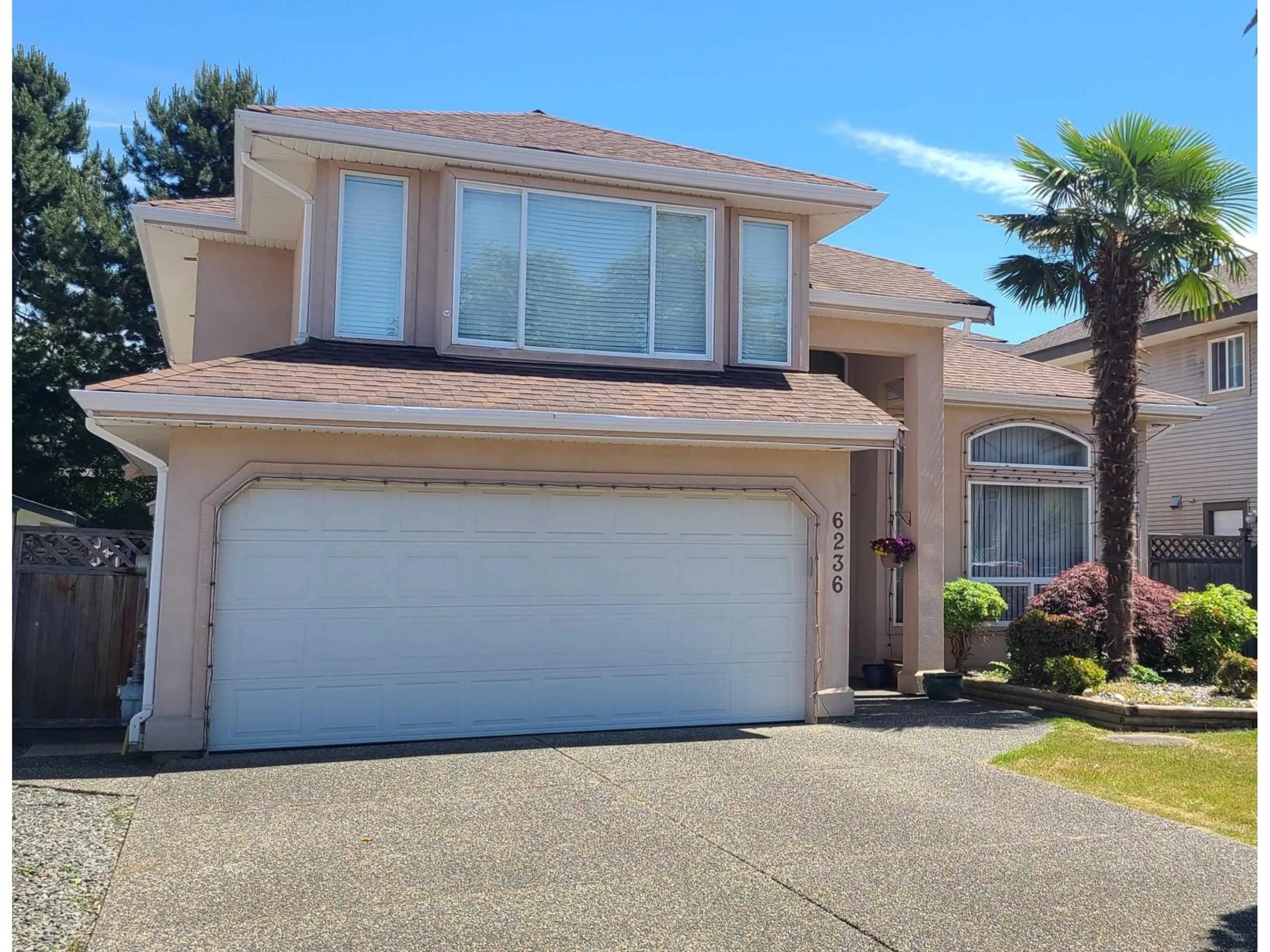 Home with vinyl exterior material, street for 6236 128A STREET, Surrey British Columbia V3X3L9