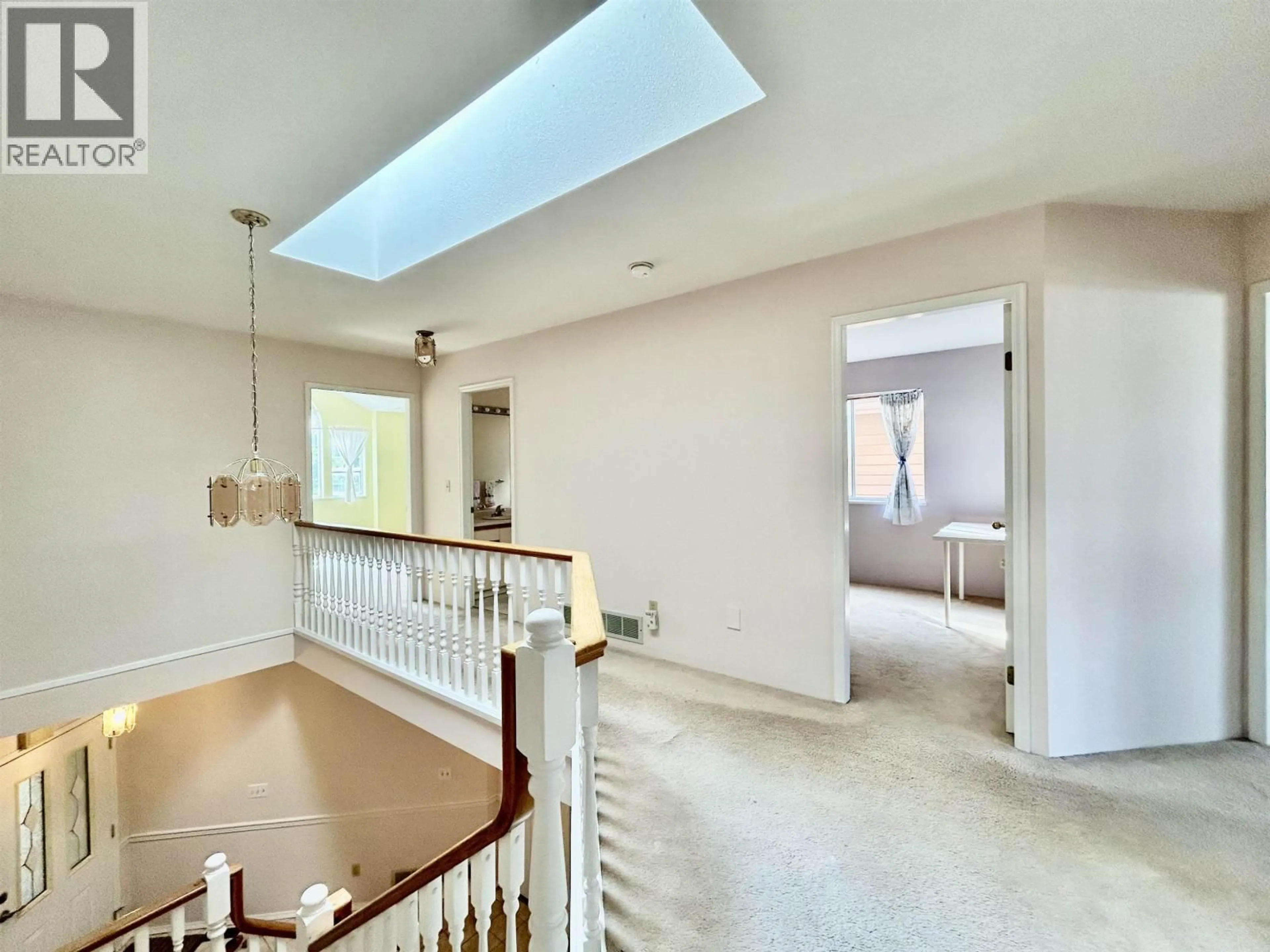 Indoor foyer for 9271 BOYD COURT, Richmond British Columbia V6Y3N9