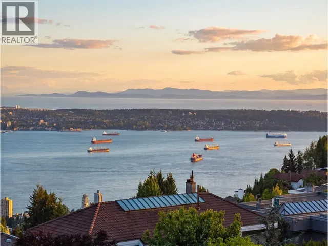 1574 CHARTWELL DRIVE, West Vancouver 5