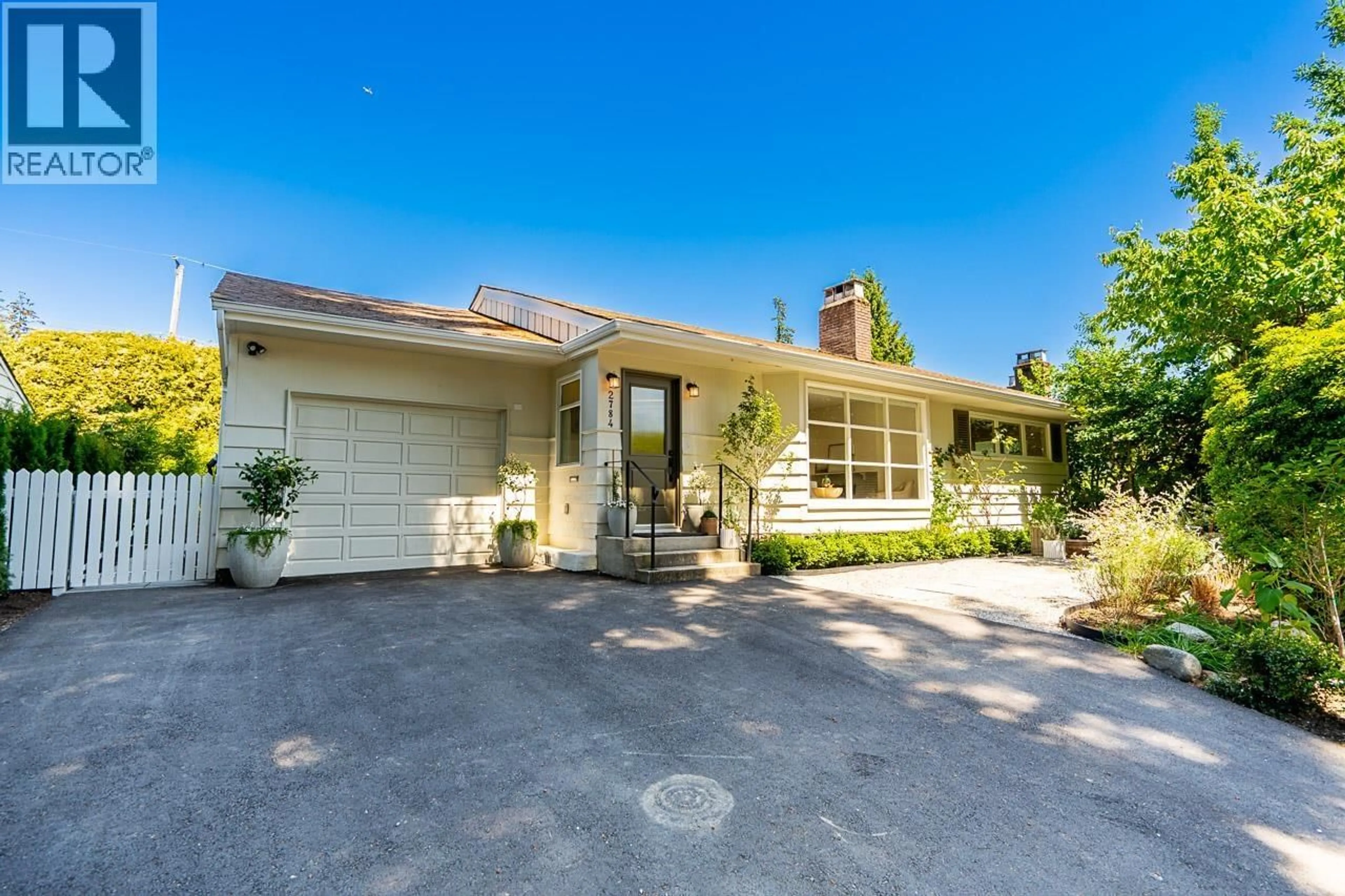 Home with brick exterior material, street for 2784 CRESCENTVIEW DRIVE, North Vancouver British Columbia V7R2V1