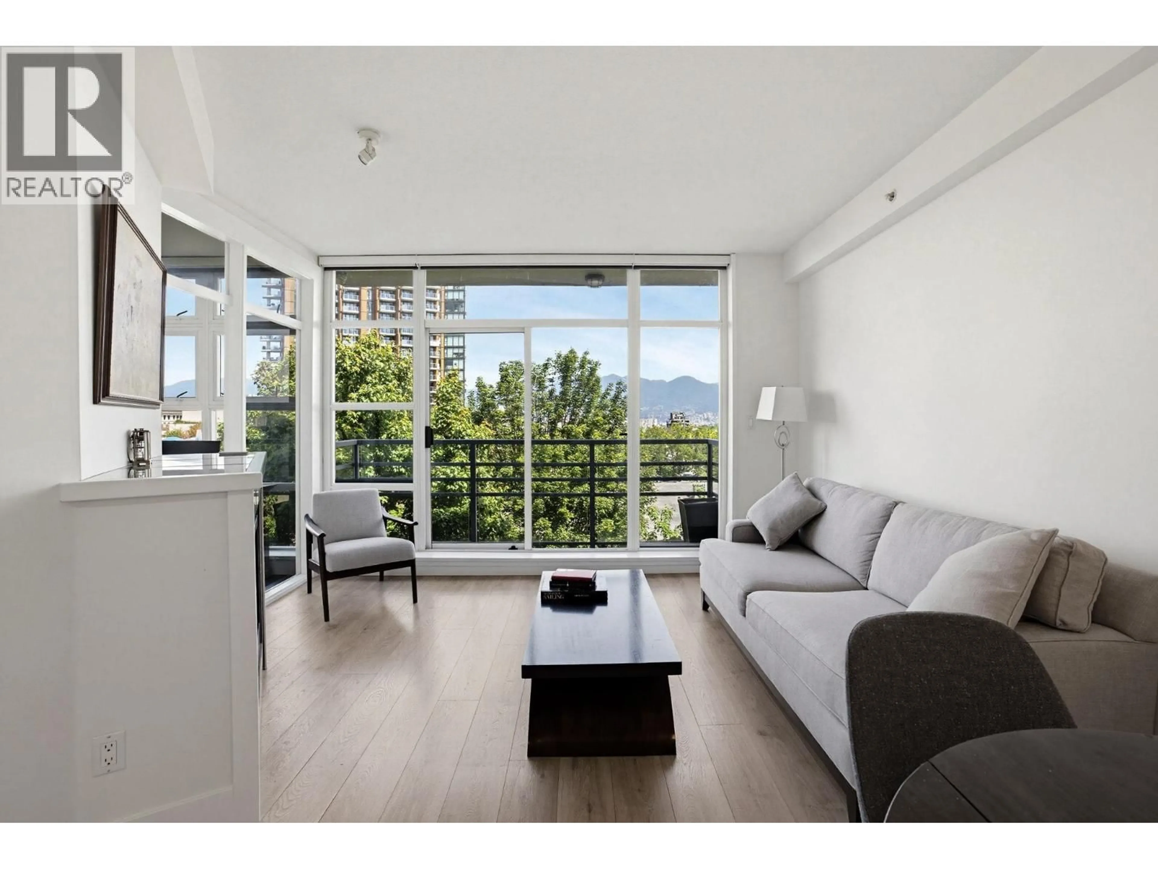 Living room with furniture, wood/laminate floor for 407 - 298 11TH AVENUE, Vancouver British Columbia V5T2C3