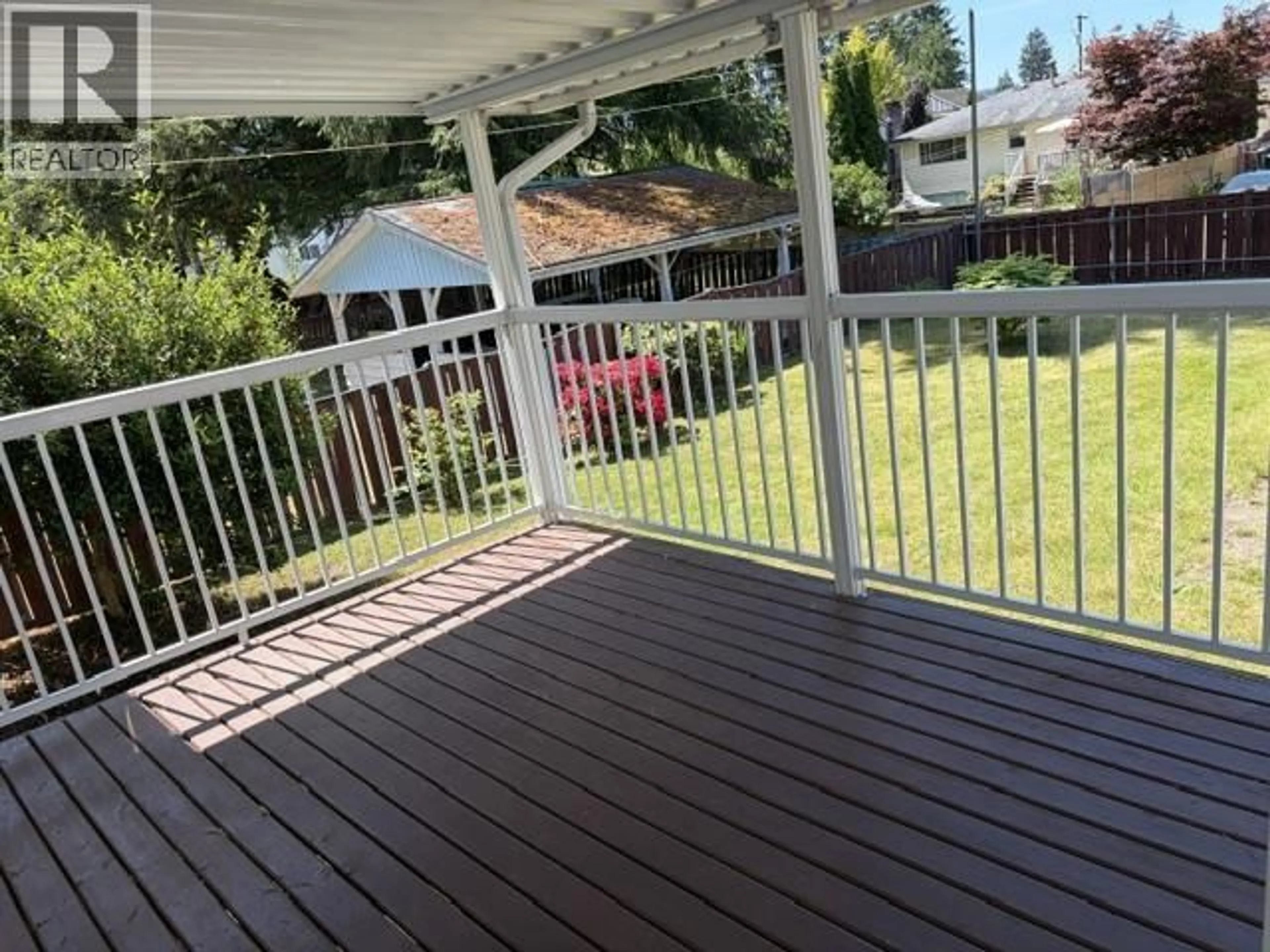 Patio, unknown for 3371 VINCENT STREET, Port Coquitlam British Columbia V3B3T5