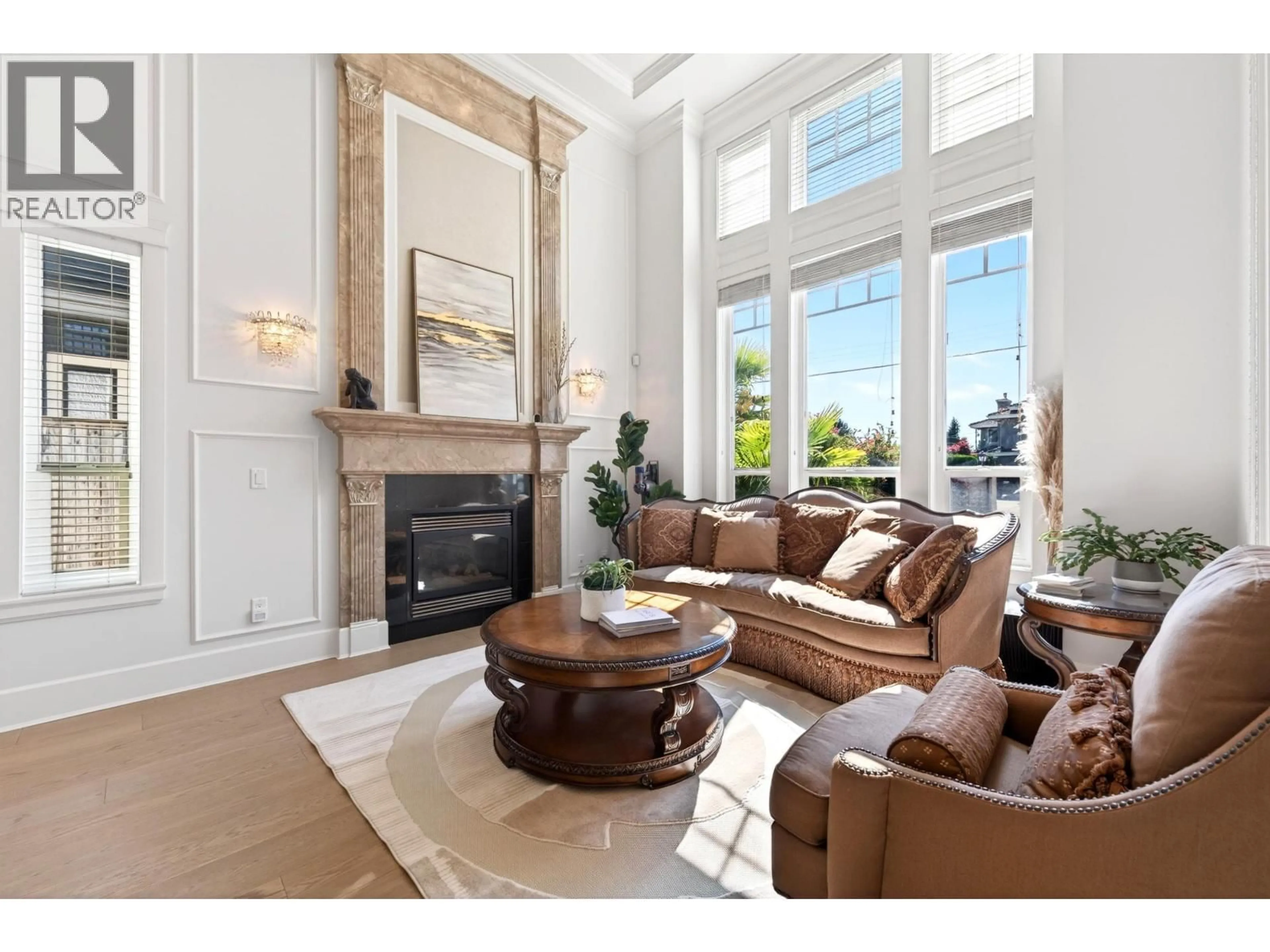 Living room with furniture, unknown for 10388 SWINTON CRESCENT, Richmond British Columbia V7A3S6
