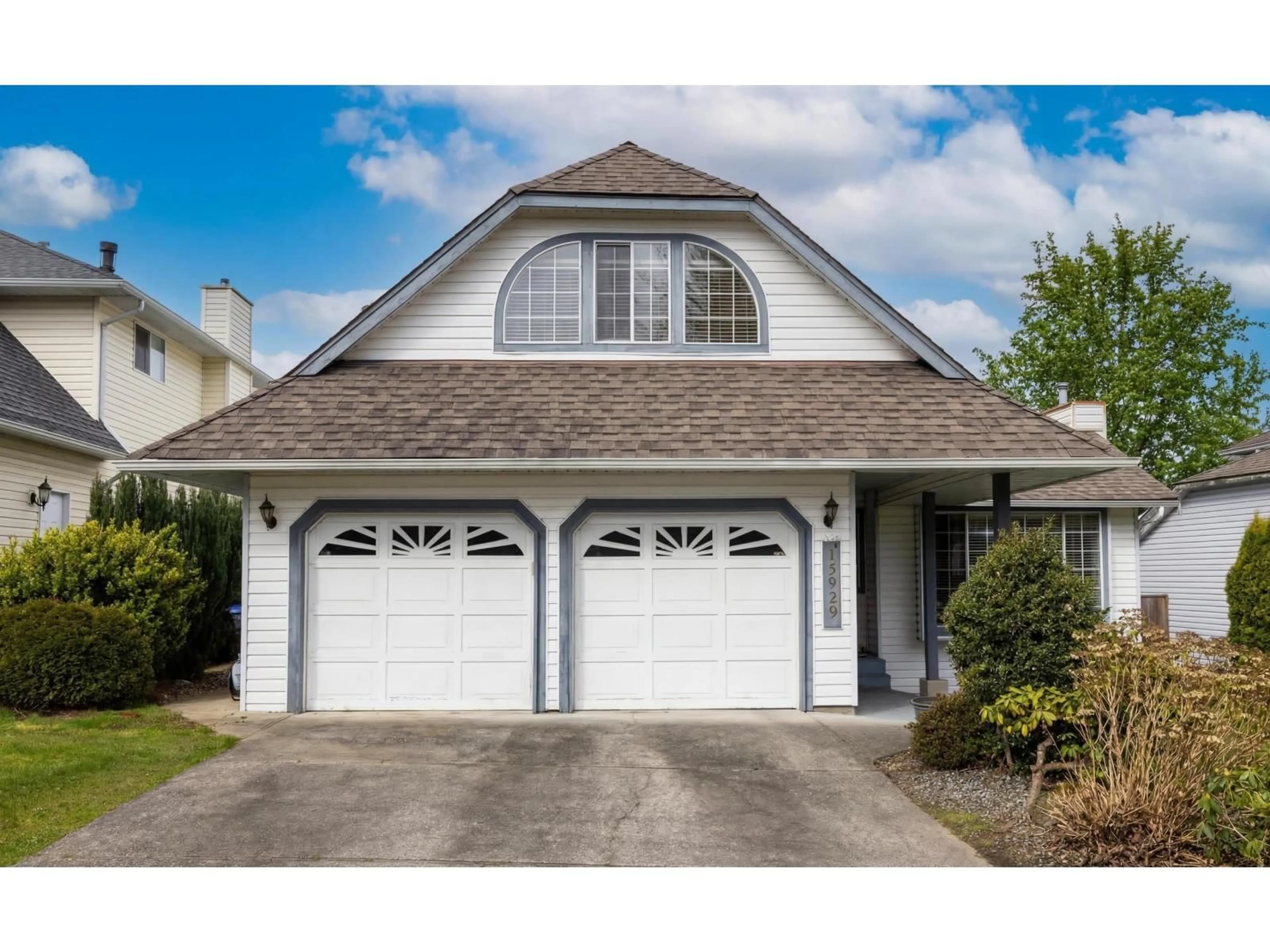 Home with vinyl exterior material, street for 15929 88A AVENUE, Surrey British Columbia V4N2X9