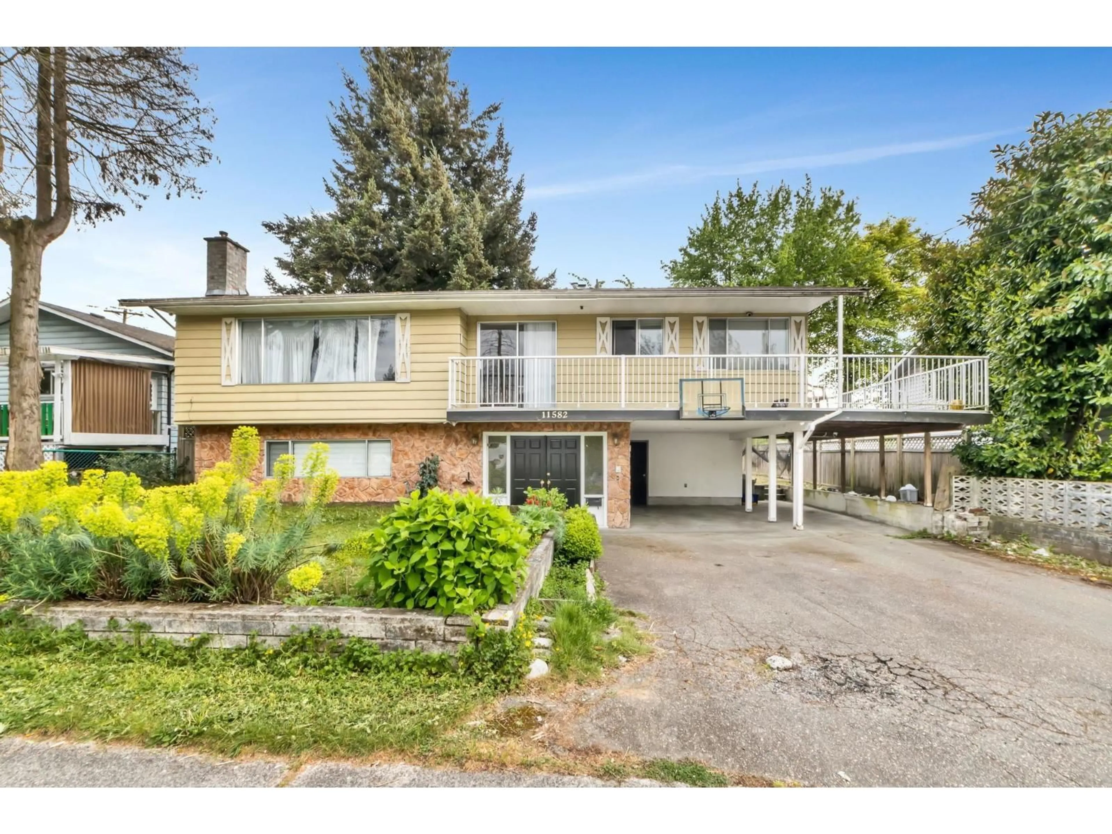 Unknown for 11582 84A AVENUE, Delta British Columbia V4C2S6