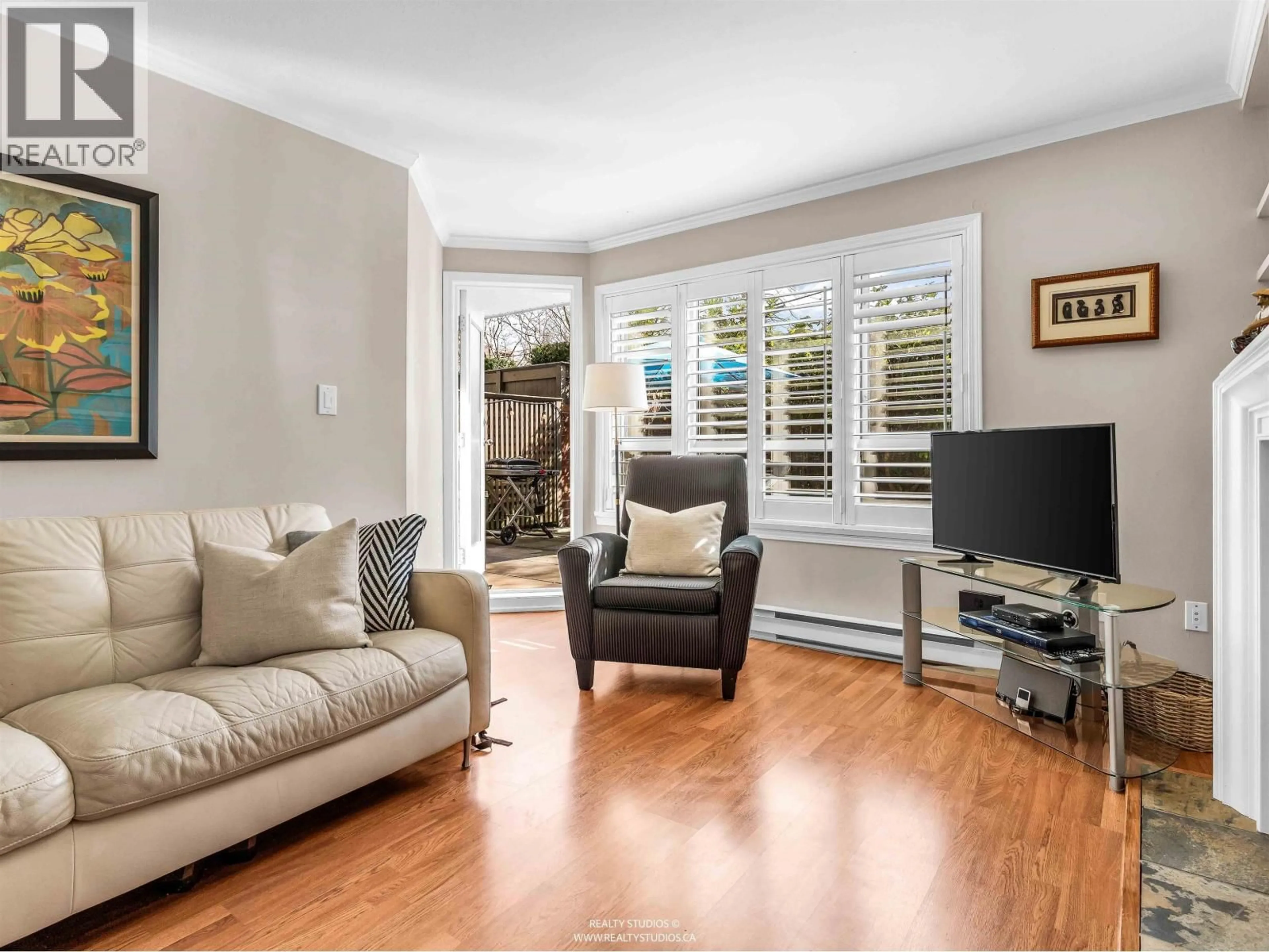 Living room with furniture, unknown for 109 - 555 14TH AVENUE, Vancouver British Columbia V5Z4G8